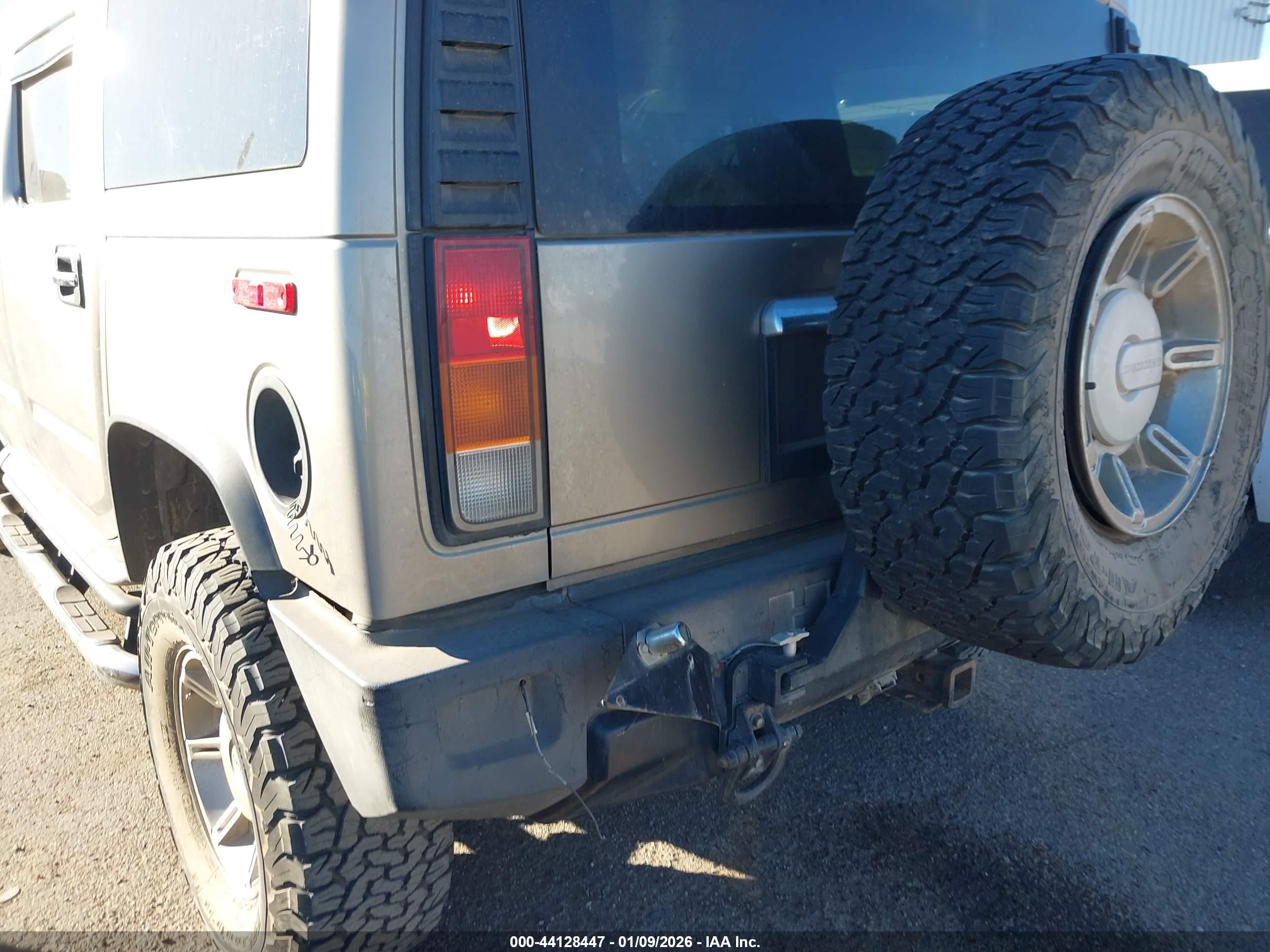 HUMMER H2 image 6