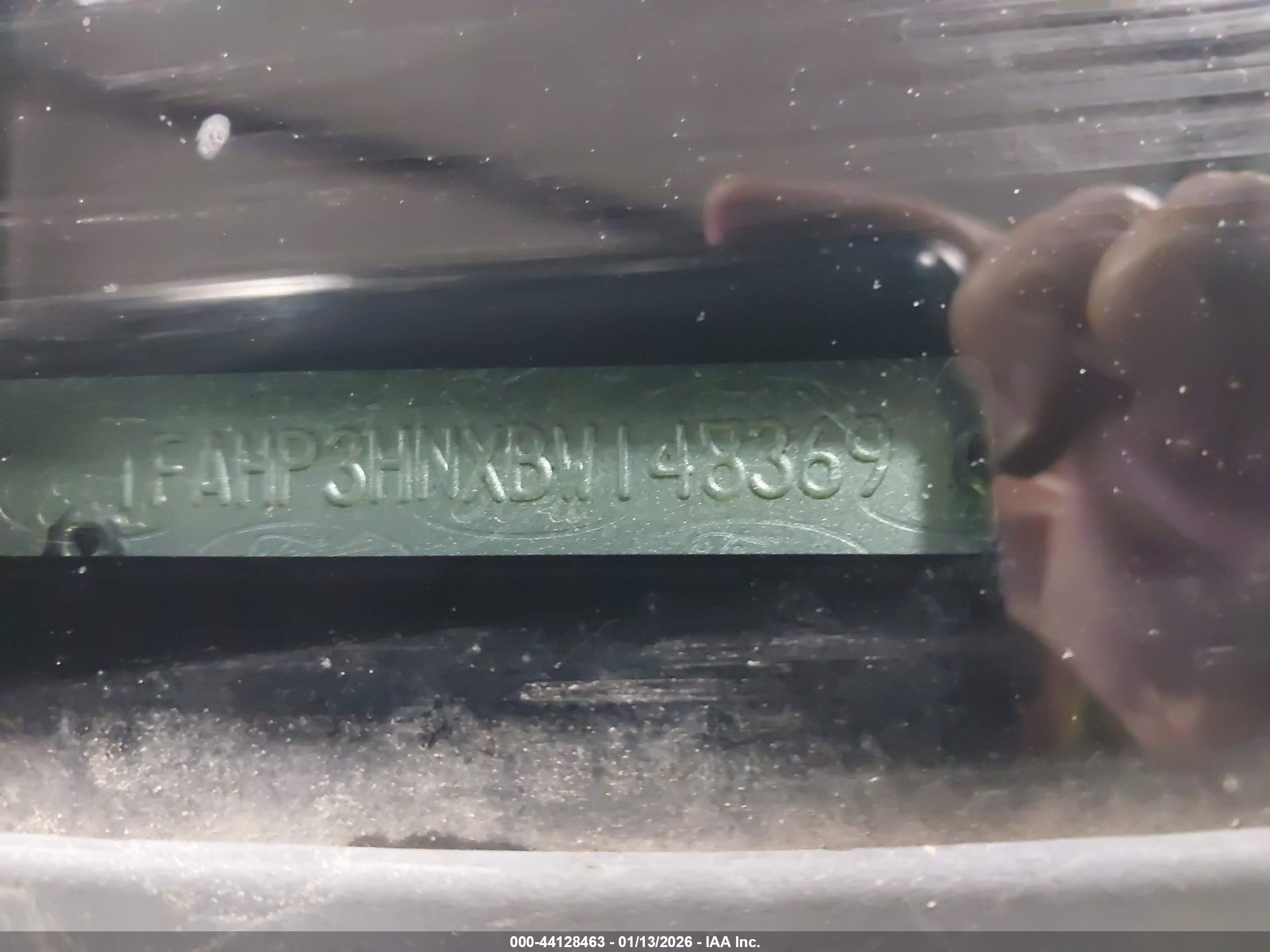 FORD FOCUS image 9