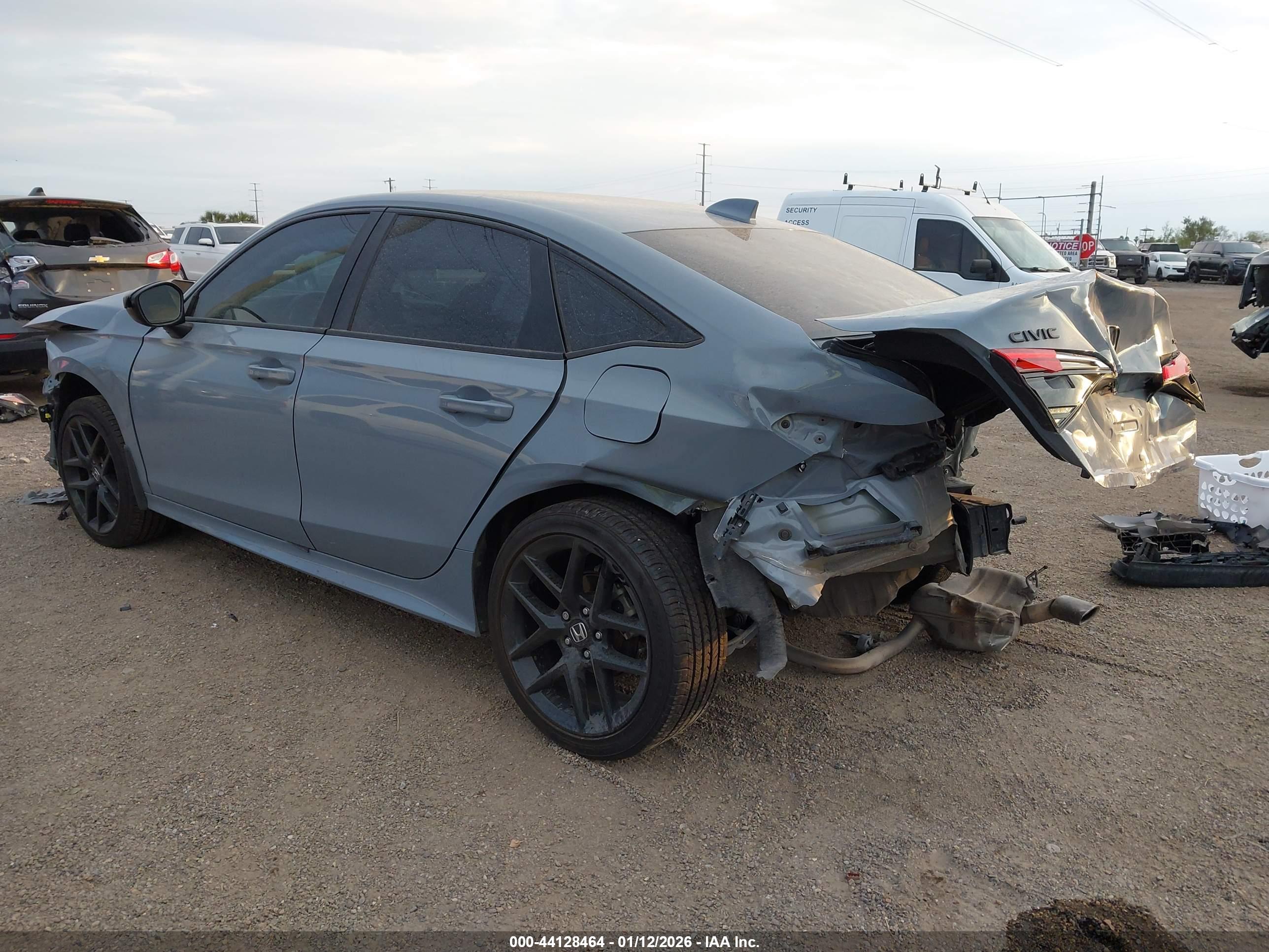 HONDA CIVIC image 3