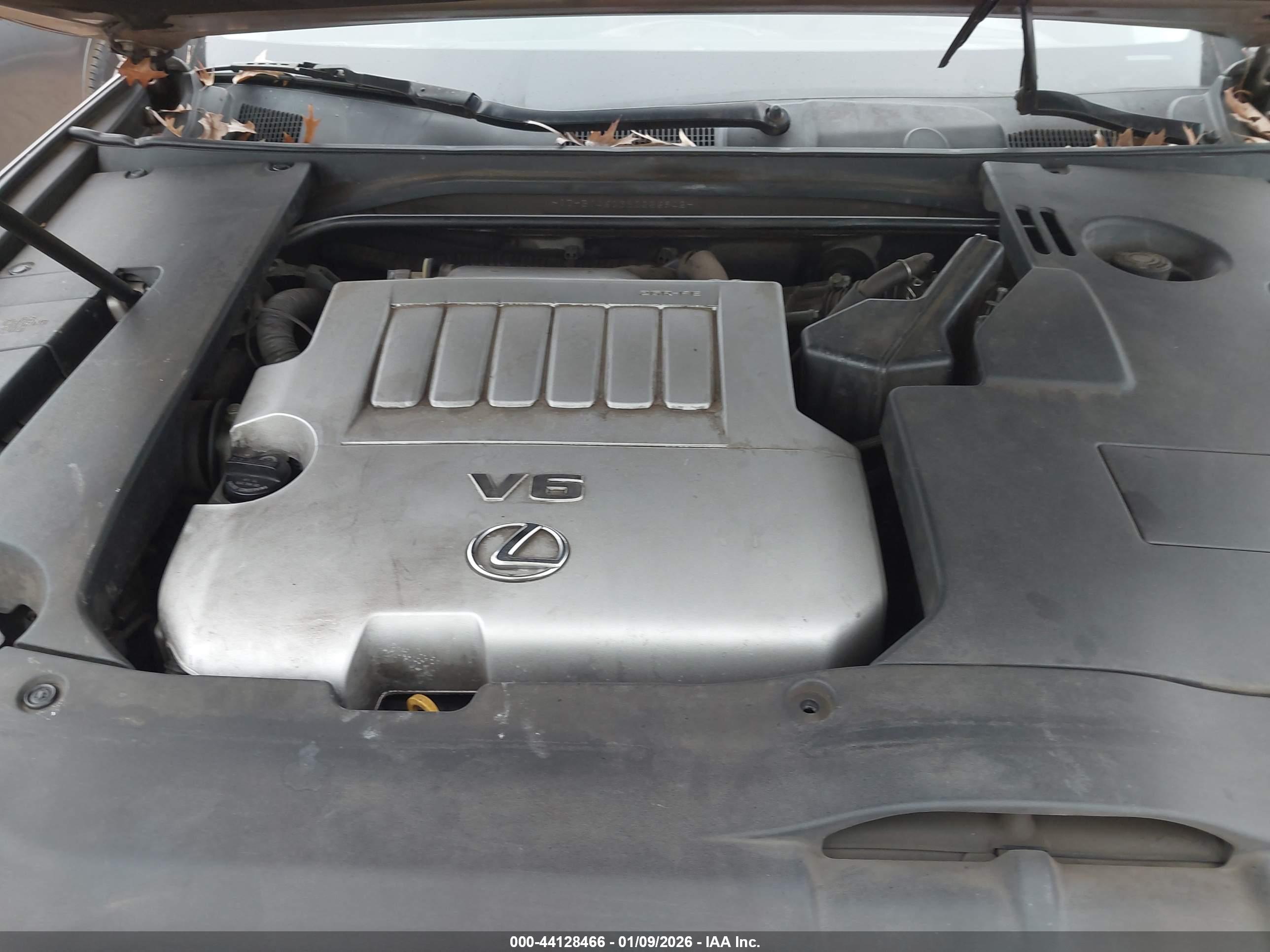 LEXUS ES image 10