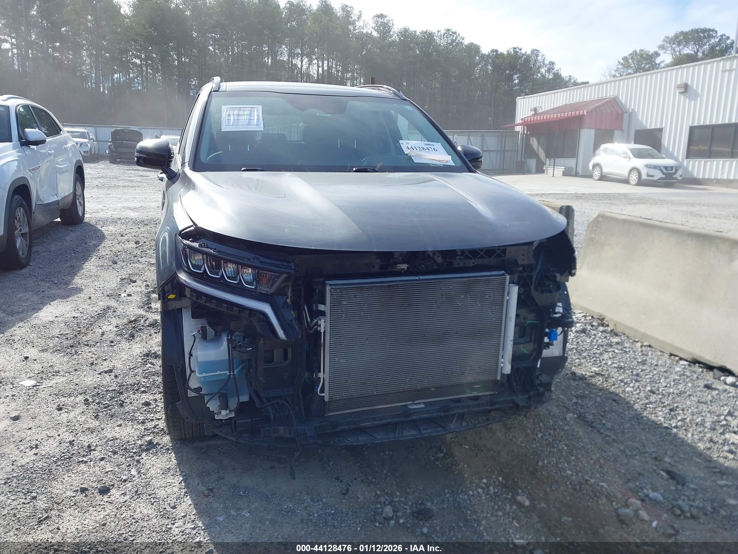 KIA SORENTO image 6