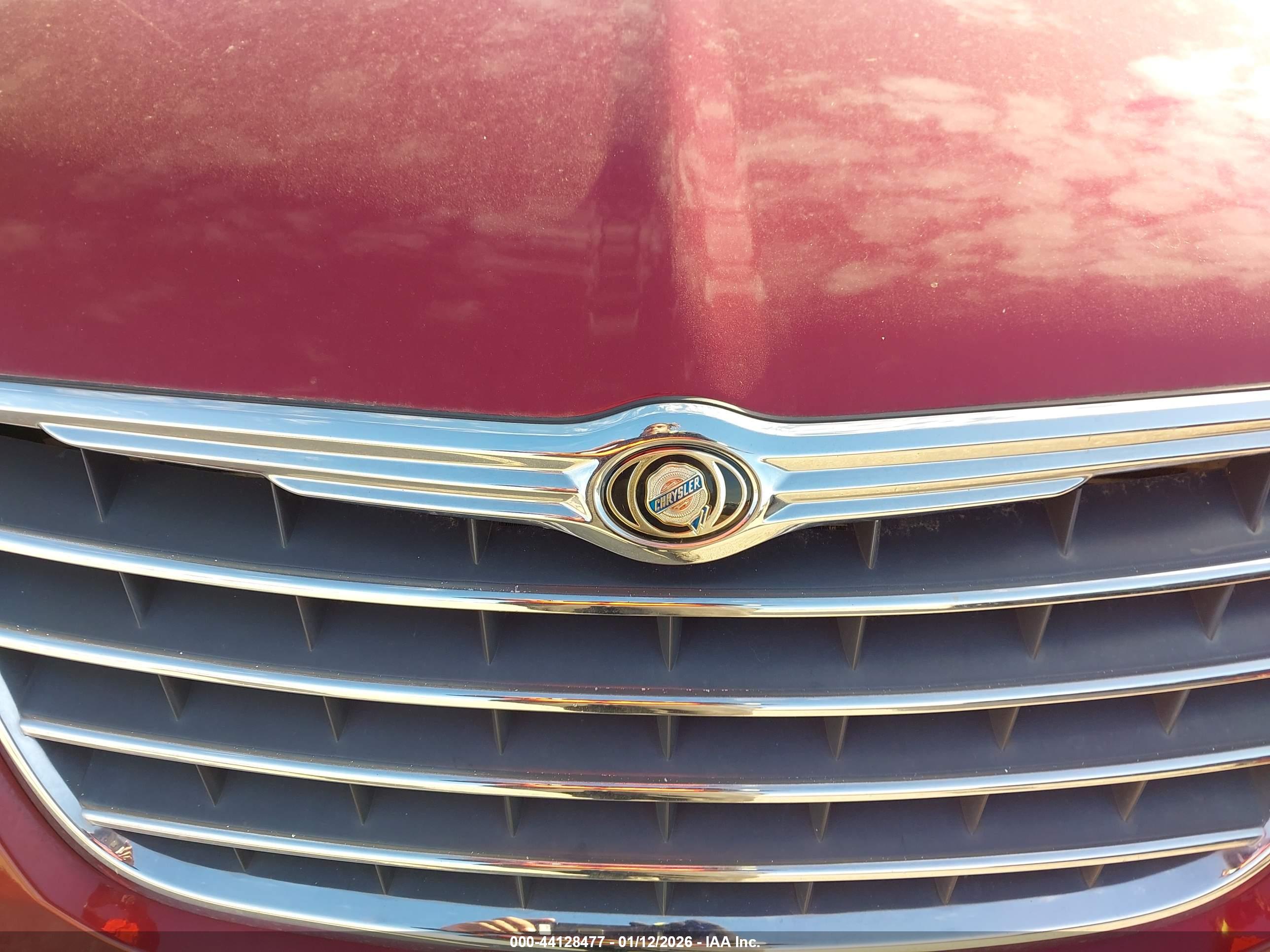 CHRYSLER TOWN image 6