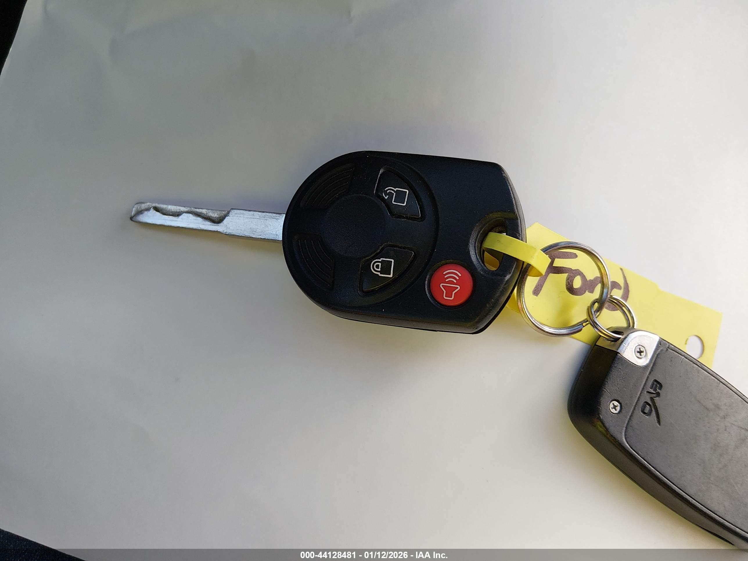 FORD ESCAPE image 11