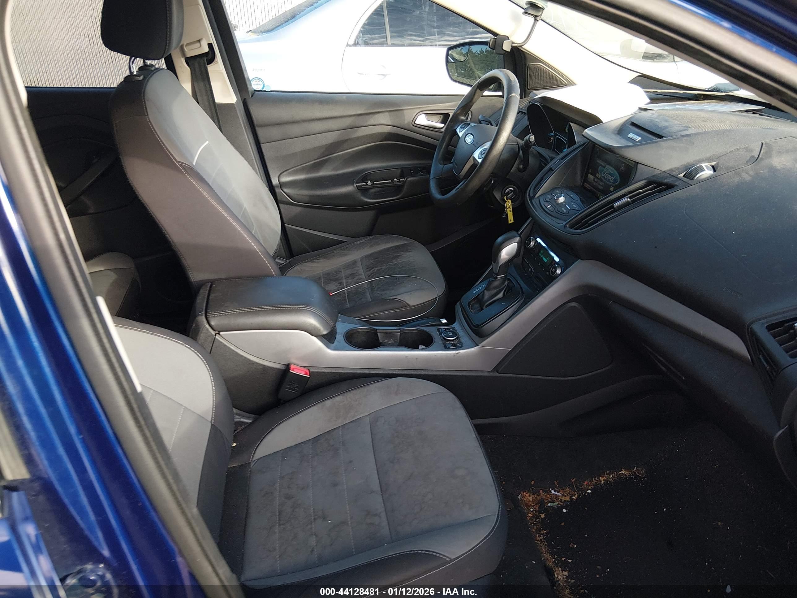 FORD ESCAPE image 5