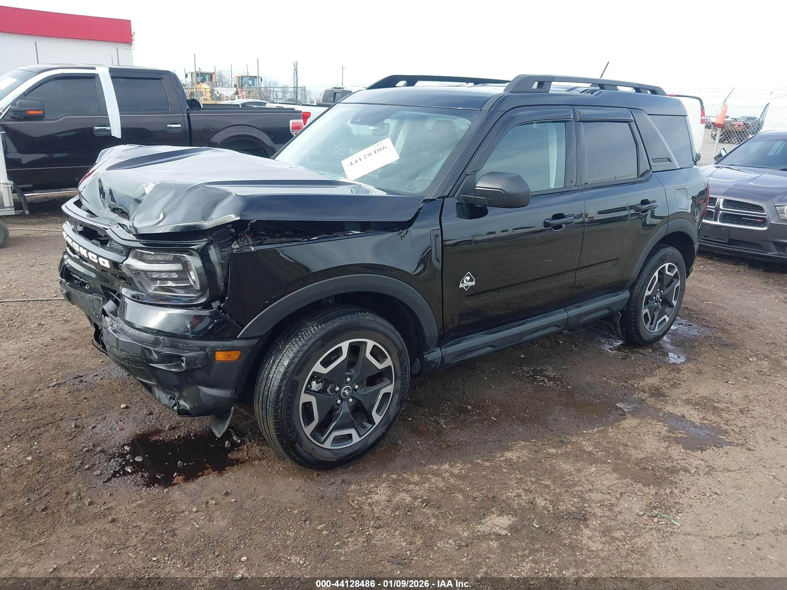 FORD BRONCO image 2