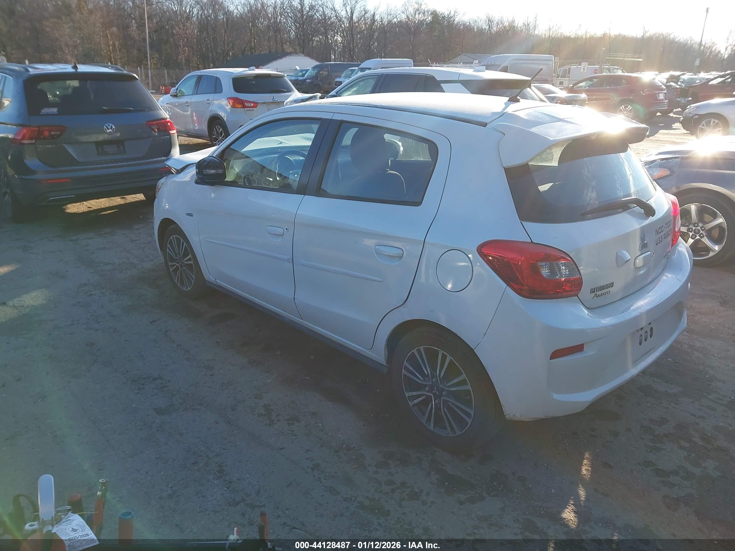 MITSUBISHI MIRAGE image 3