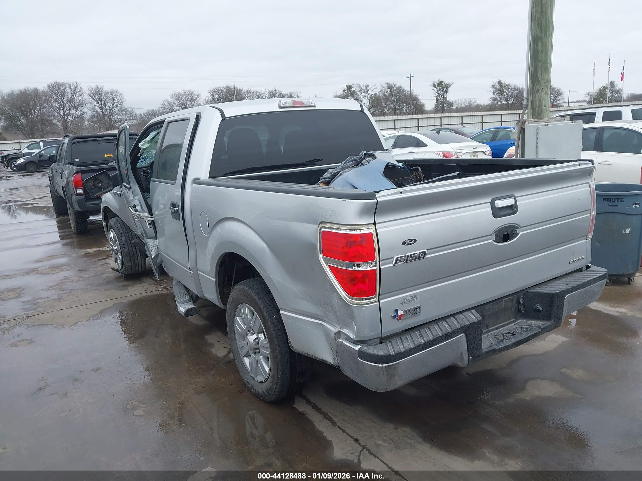 FORD F150 image 3