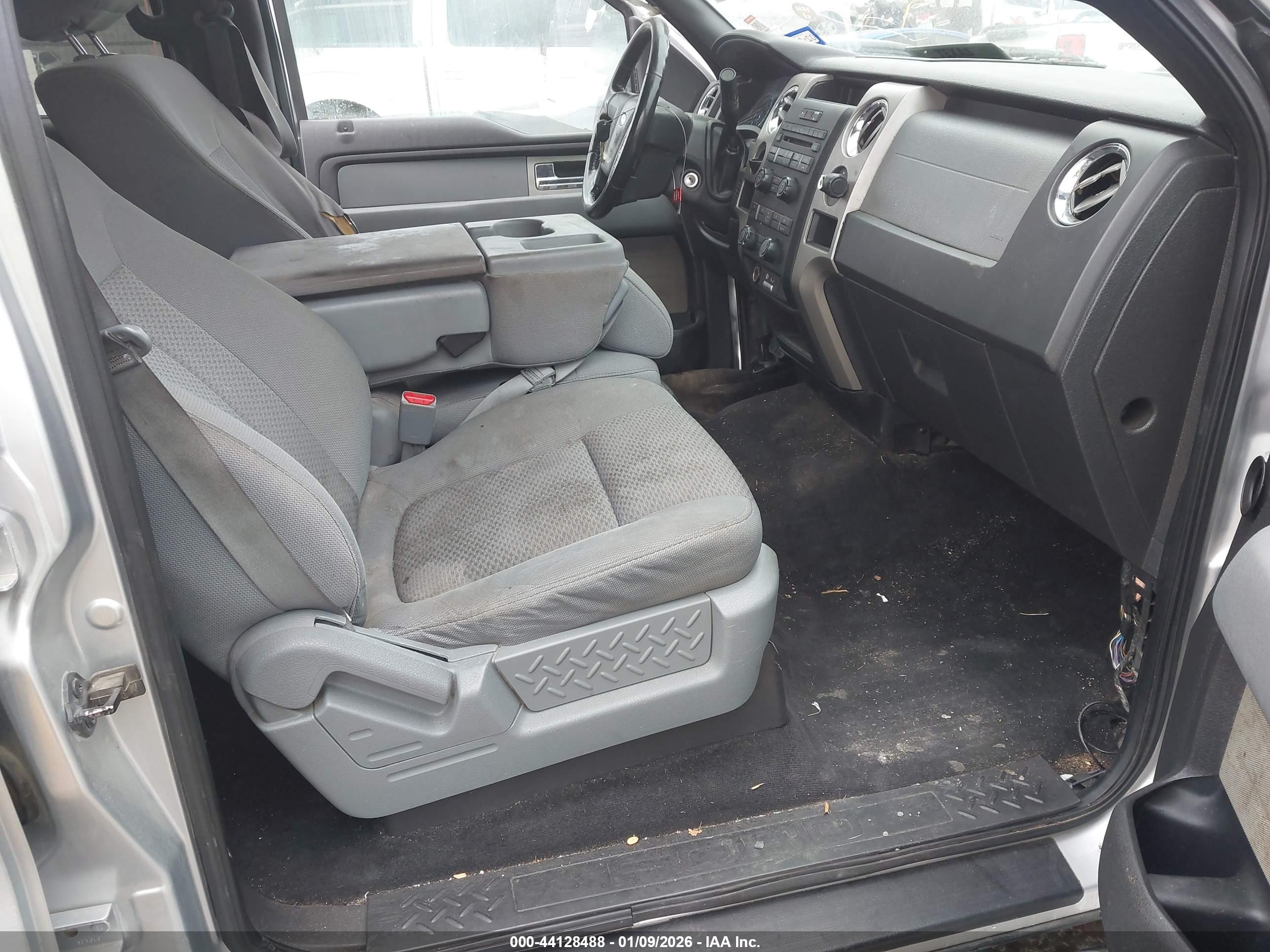 FORD F150 image 5