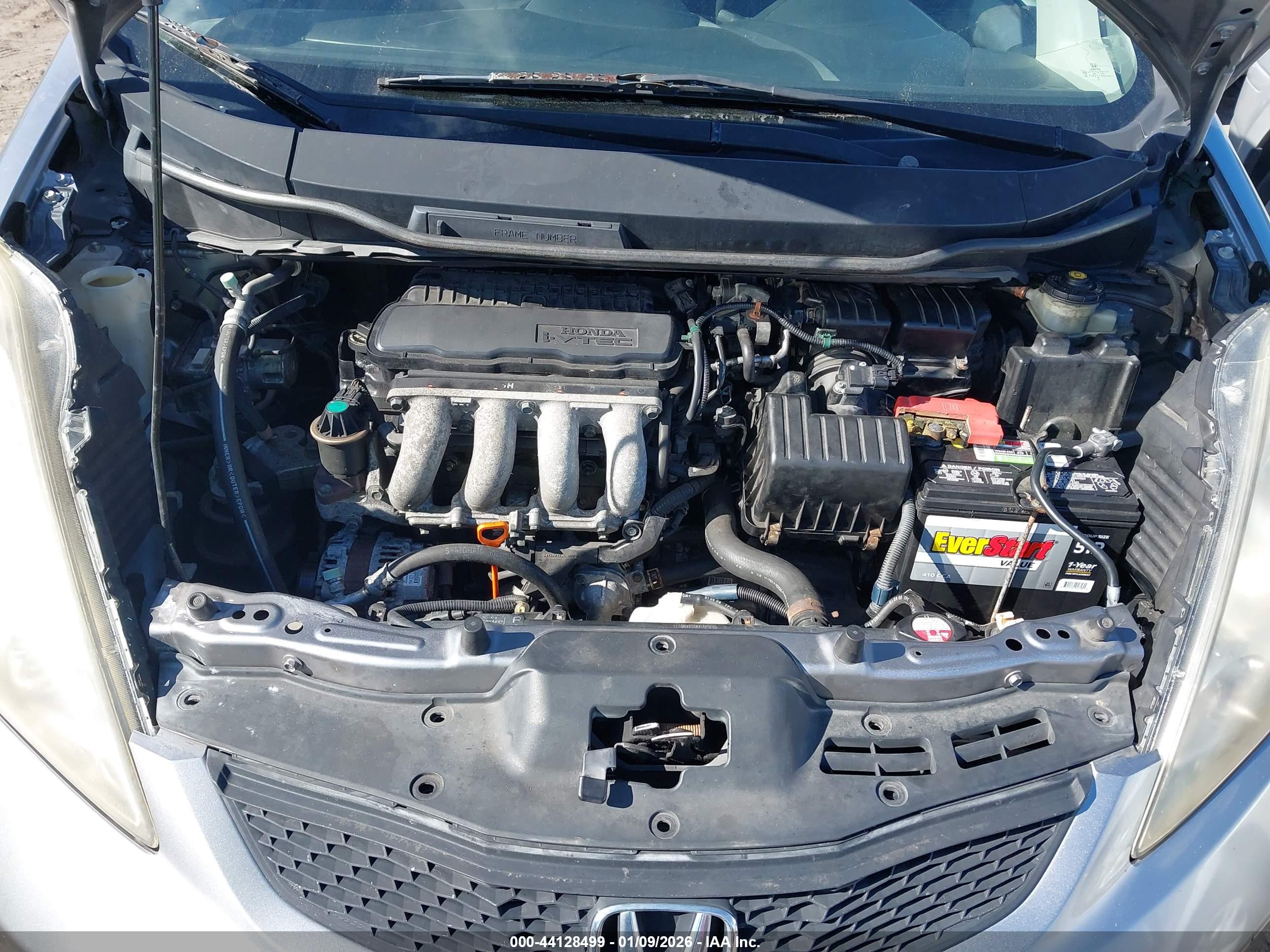 HONDA FIT image 10