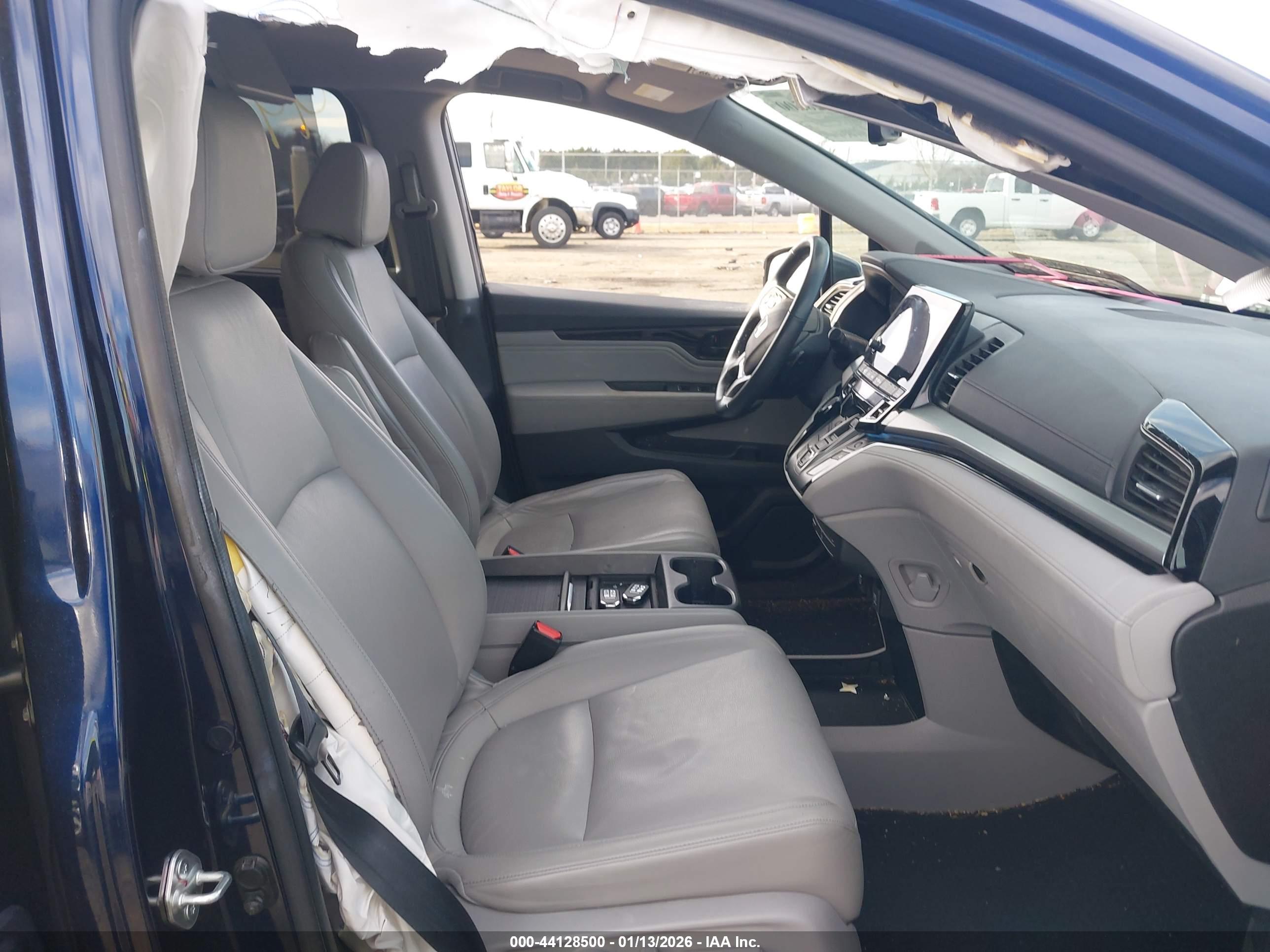 HONDA ODYSSEY image 5