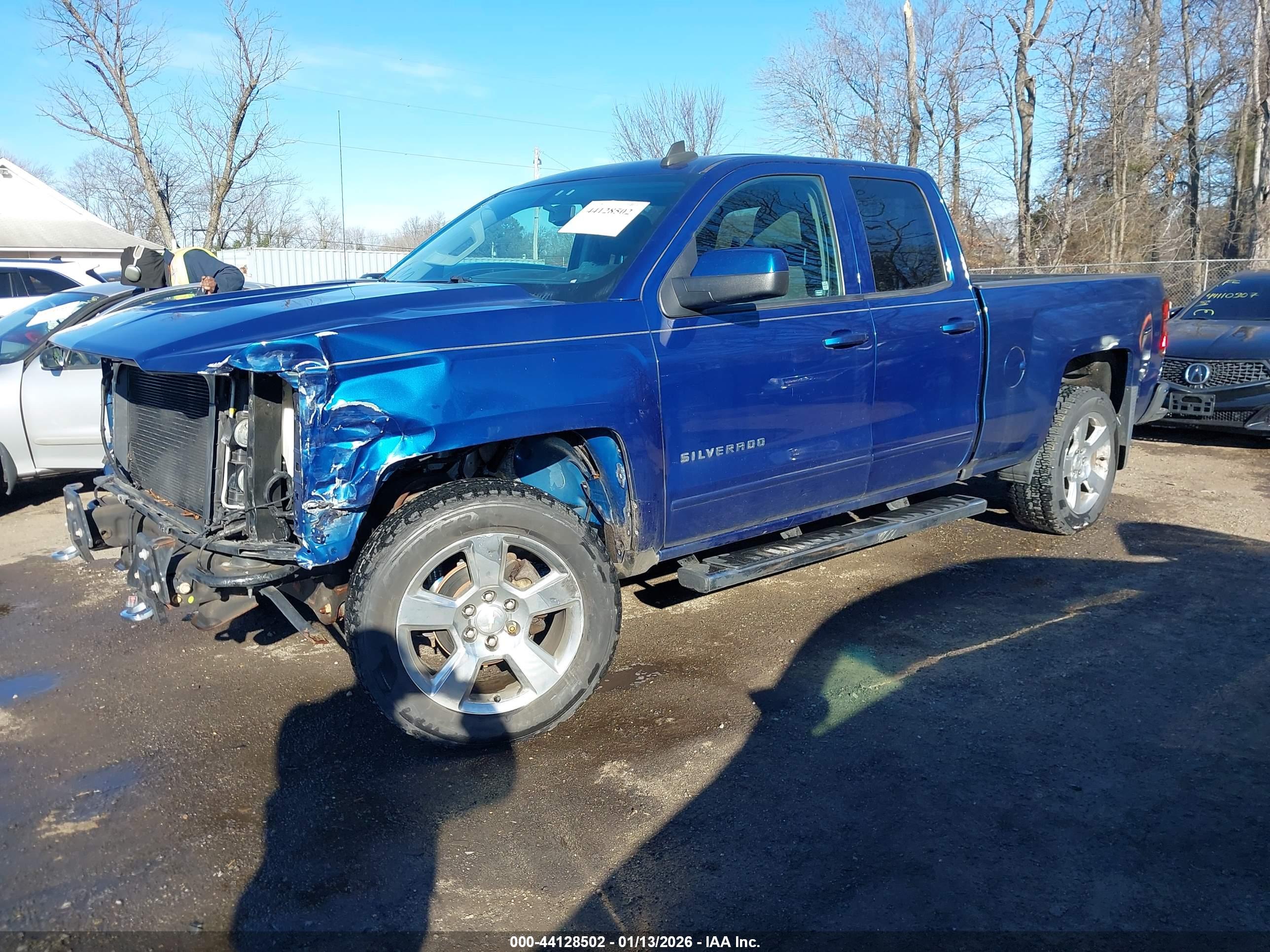 CHEVROLET SILVERADO image 2