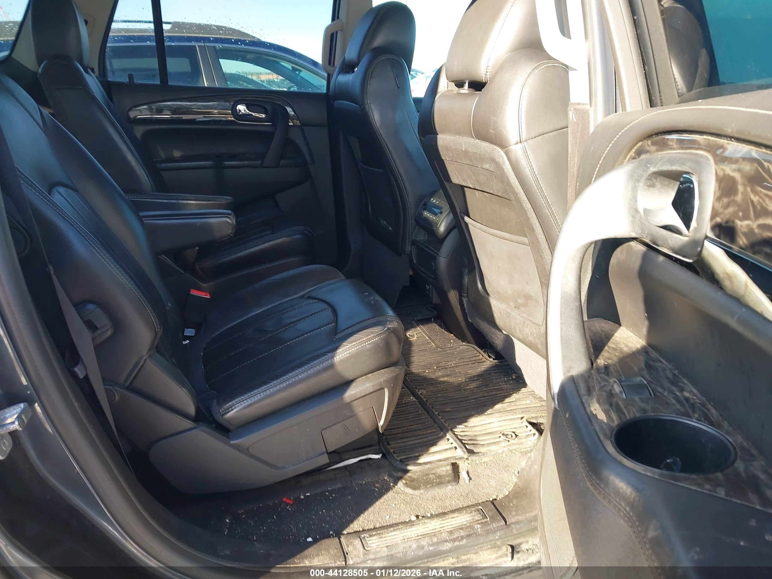 BUICK ENCLAVE image 8
