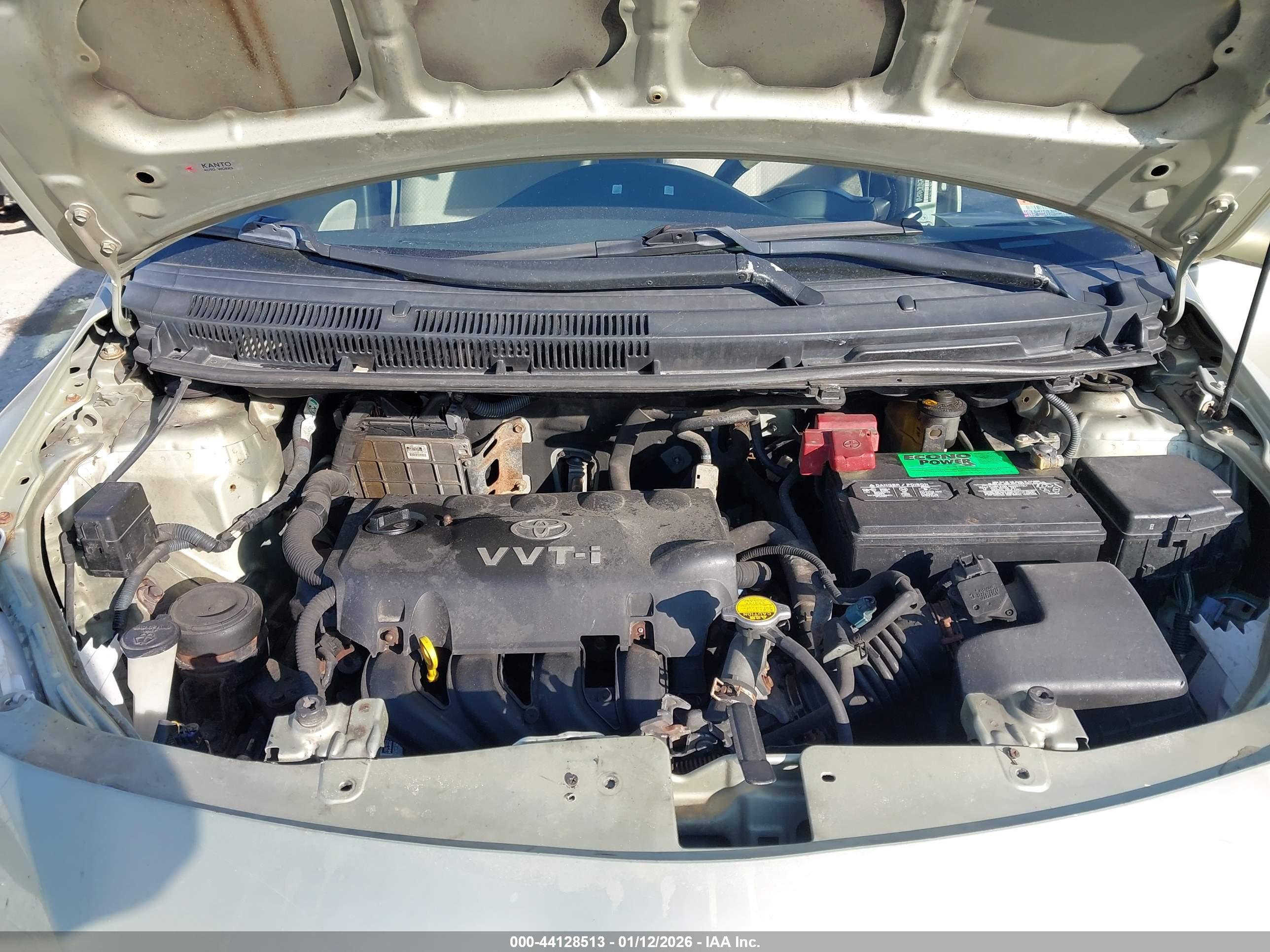 TOYOTA YARIS image 10