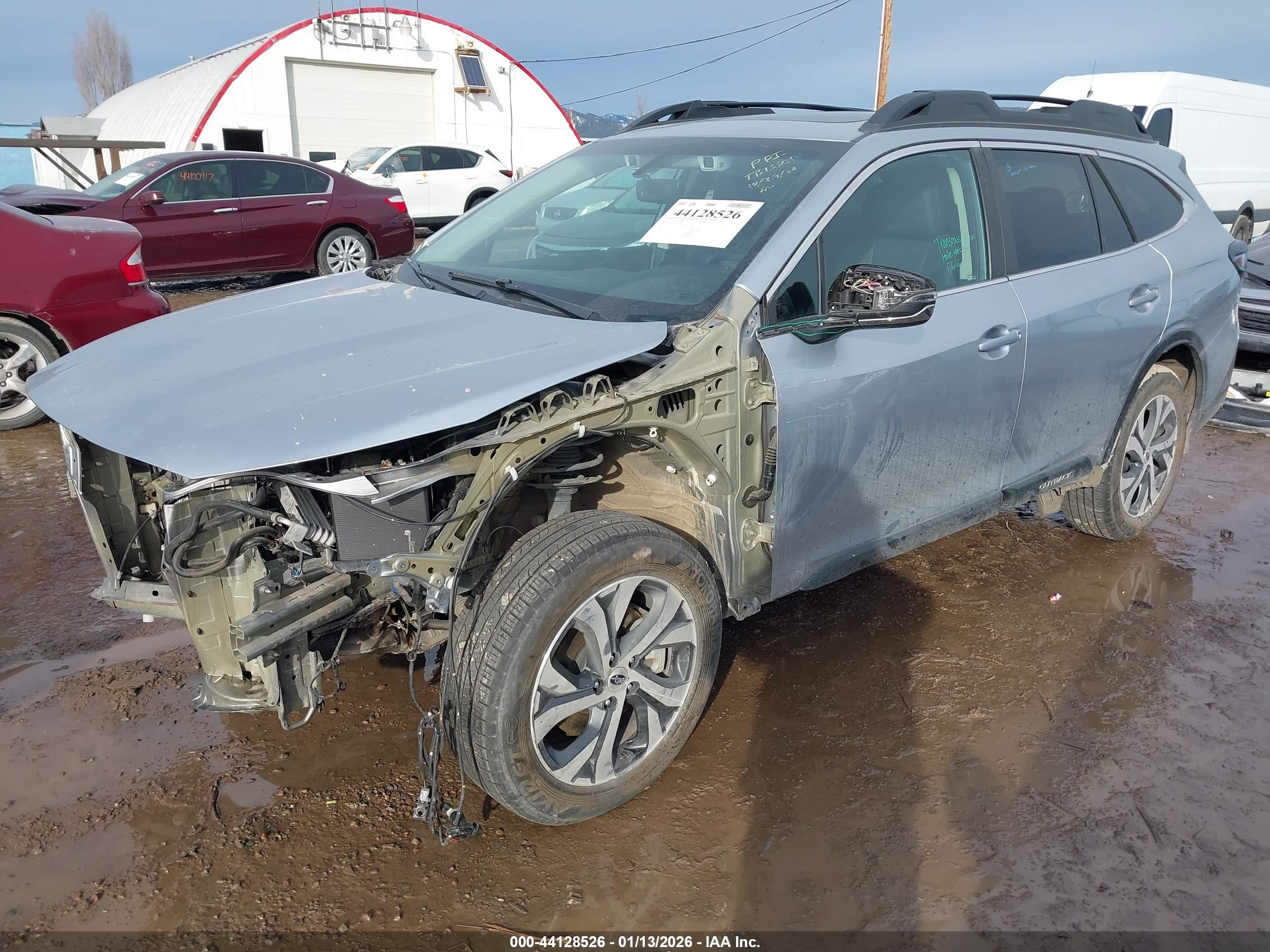 SUBARU OUTBACK image 2