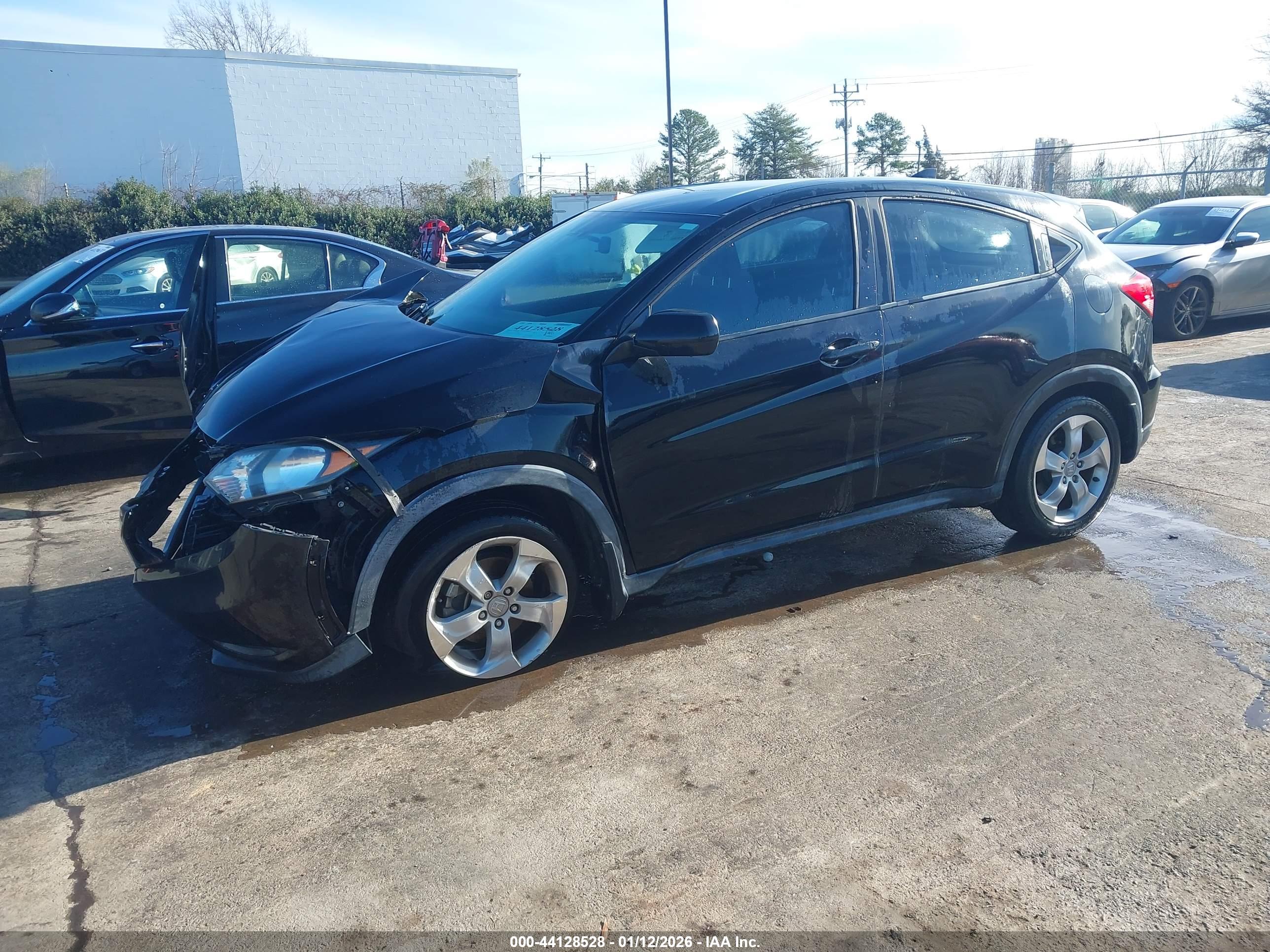 HONDA HR-V image 2