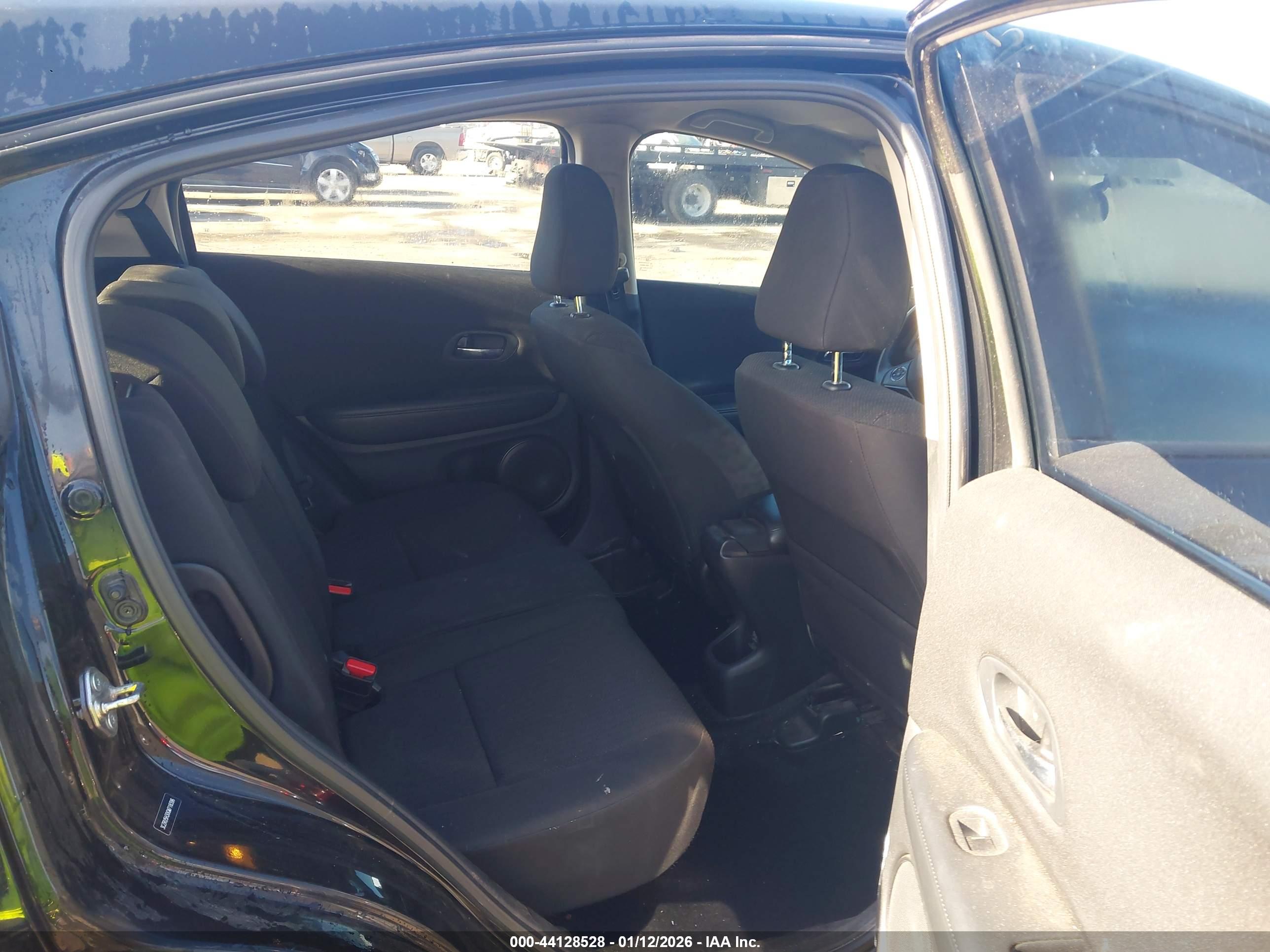 HONDA HR-V image 8