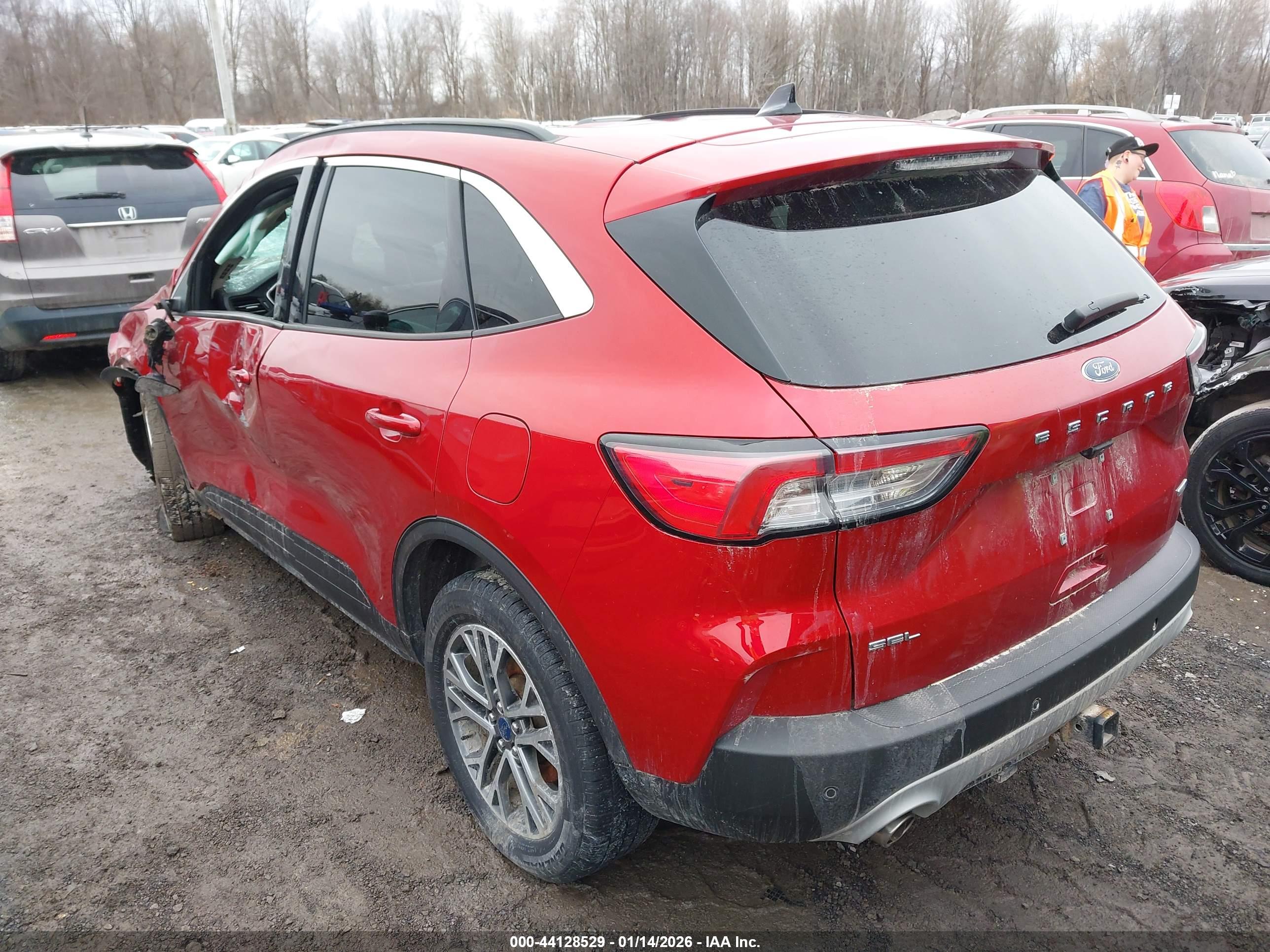 FORD ESCAPE image 3
