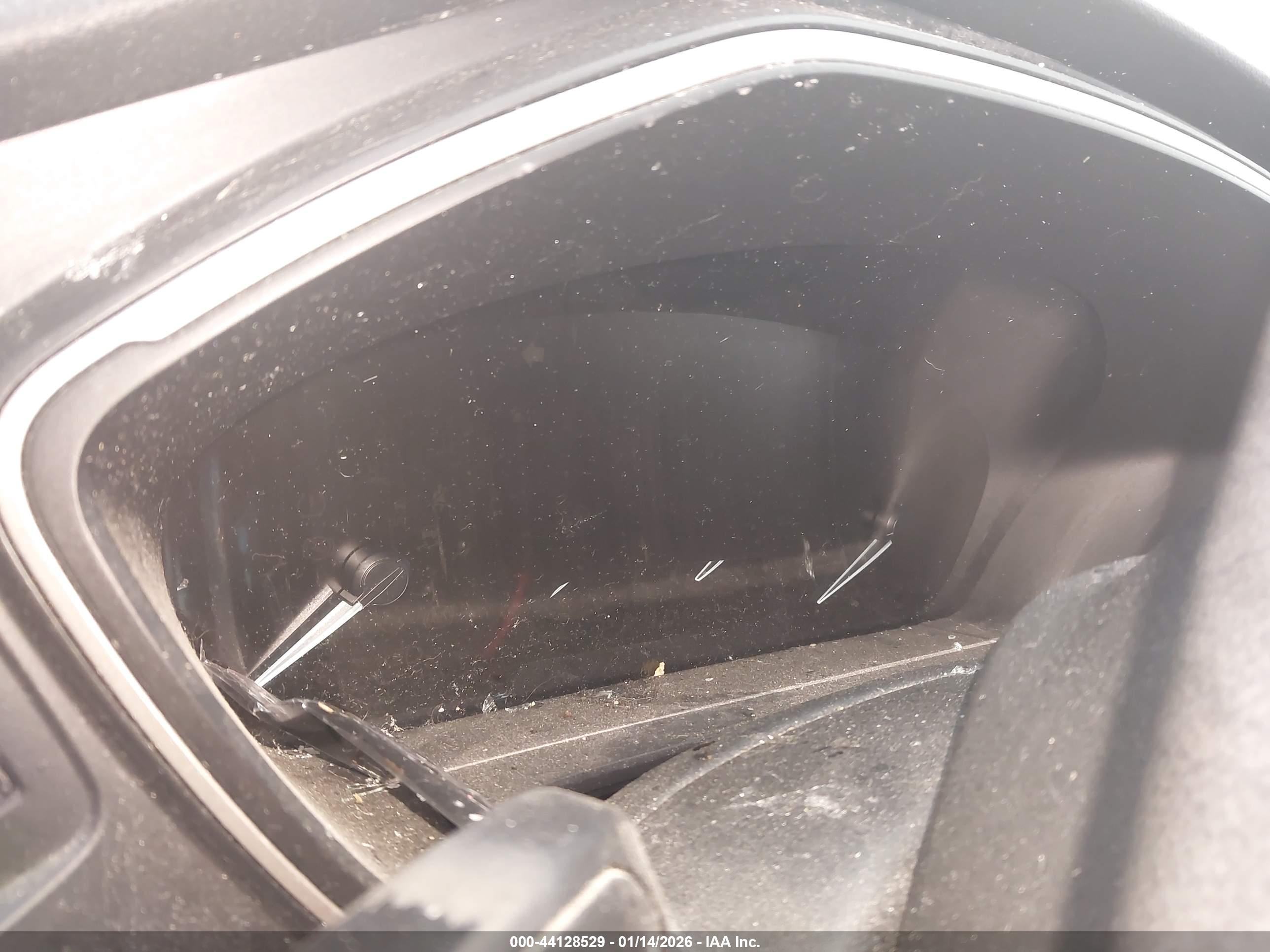 FORD ESCAPE image 7