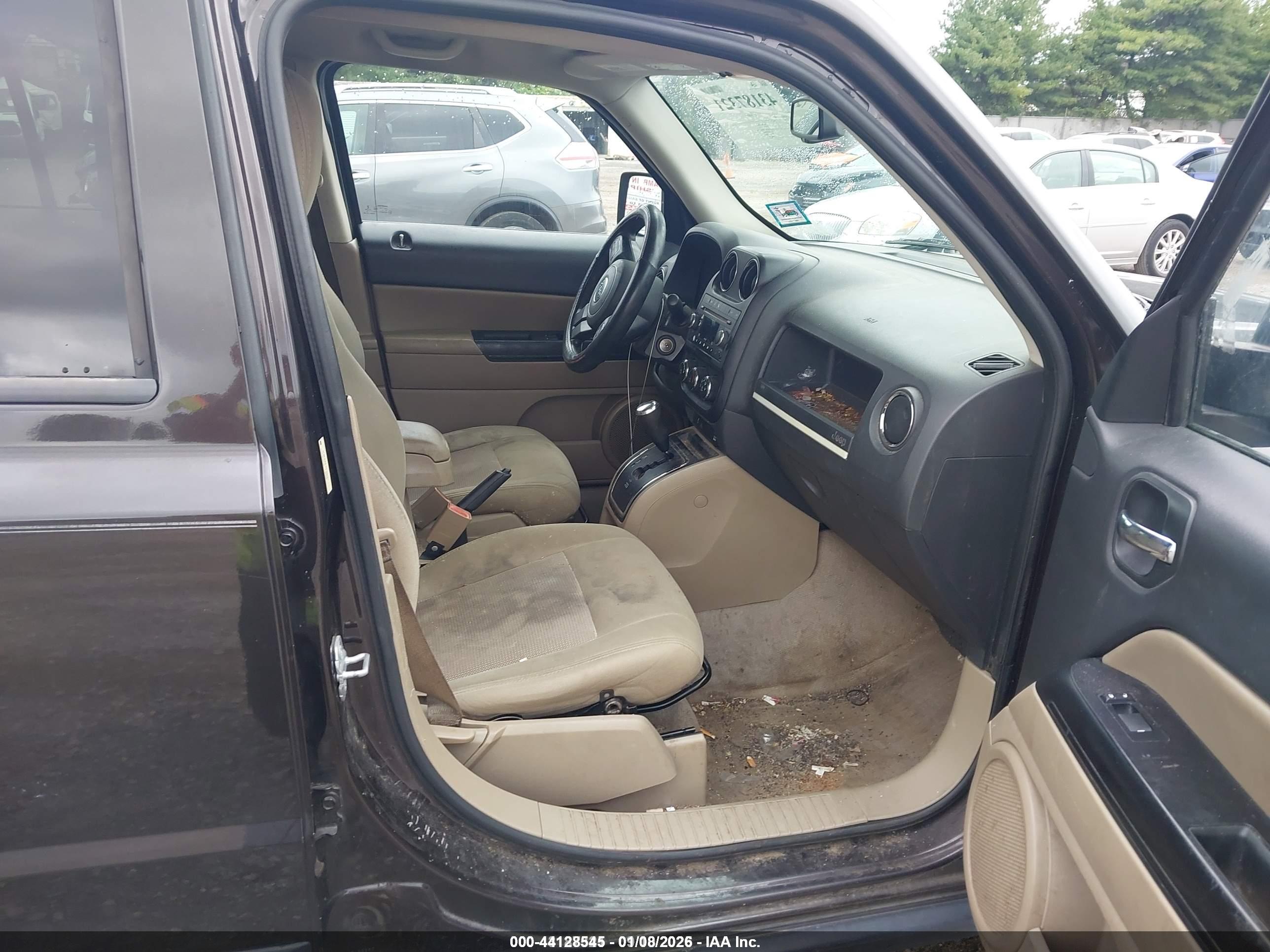 JEEP PATRIOT image 5