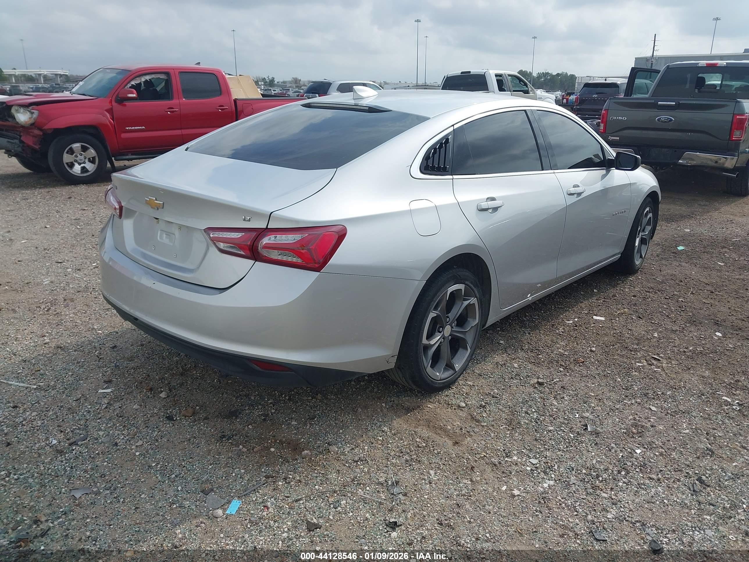 CHEVROLET MALIBU image 4