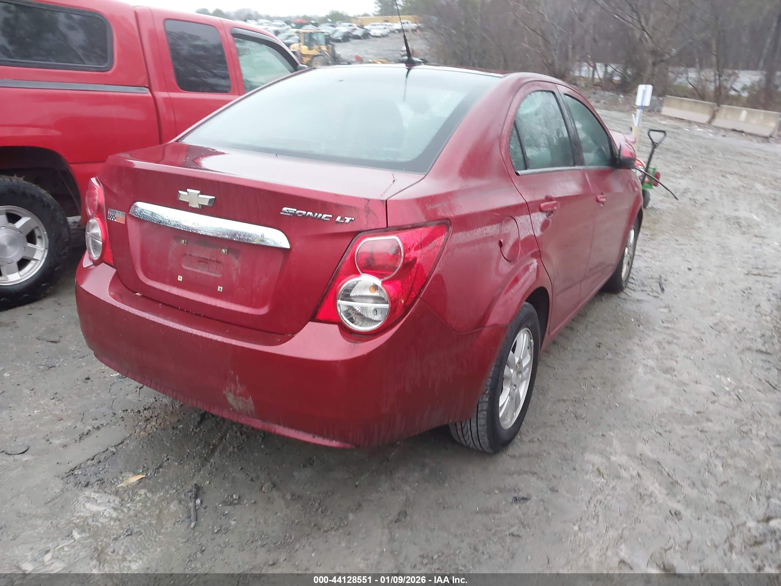 CHEVROLET SONIC image 4