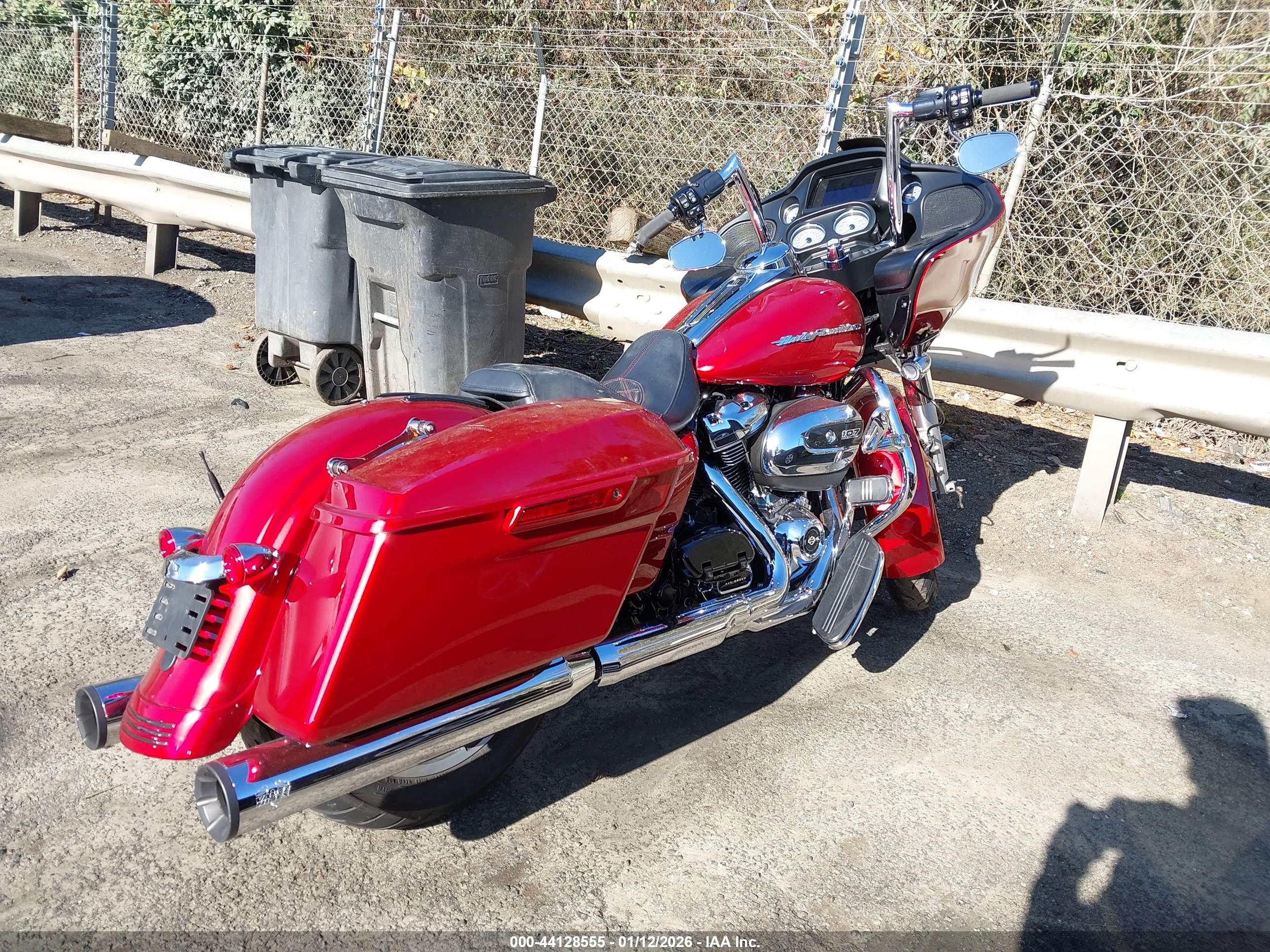 HARLEY-DAVIDSON FLTRX image 4