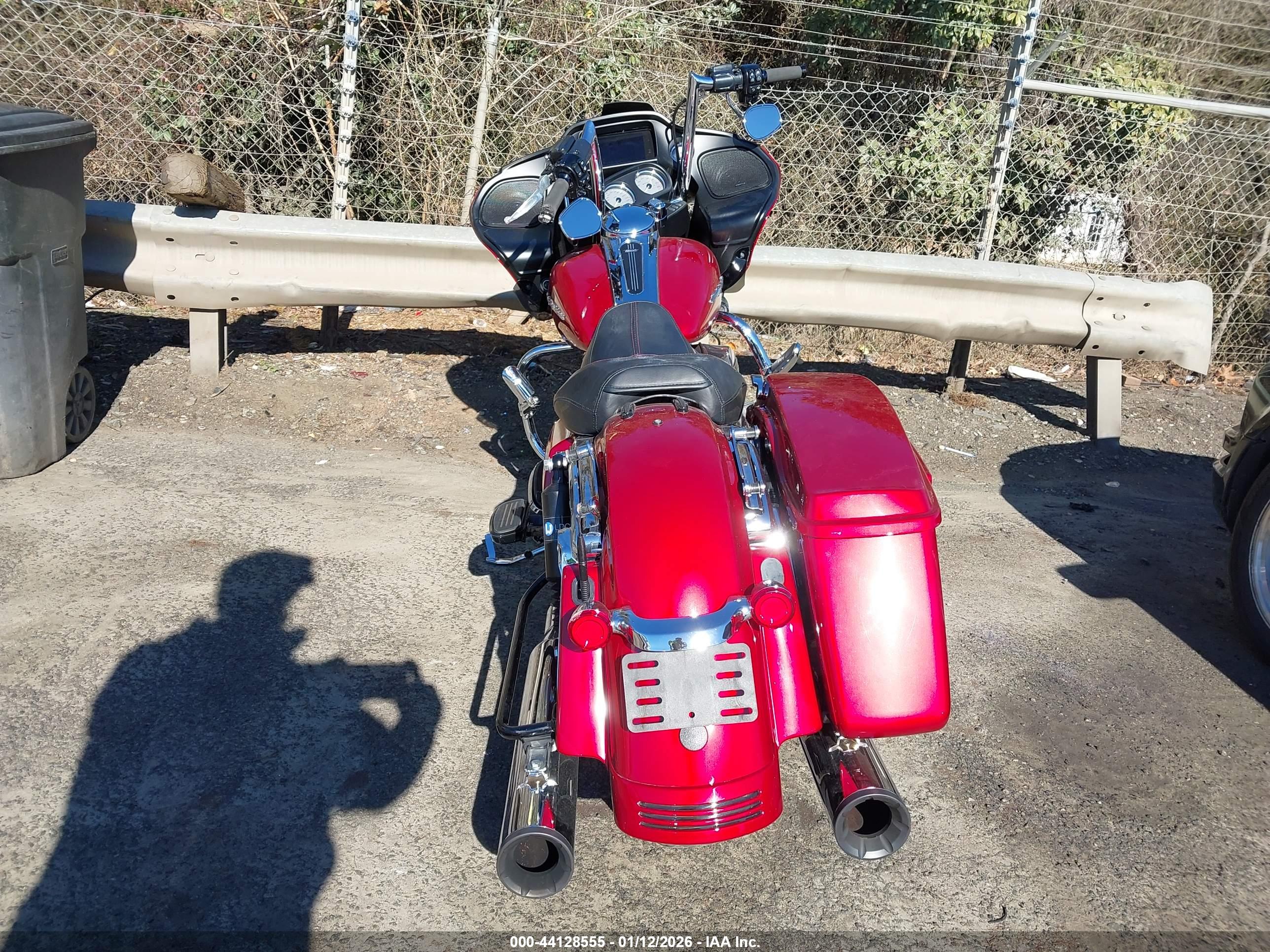 HARLEY-DAVIDSON FLTRX image 6