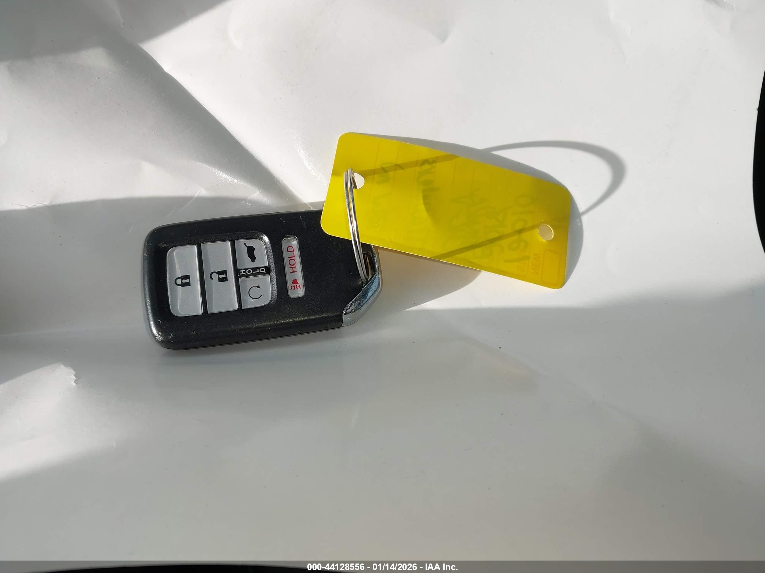 HONDA CR-V image 11