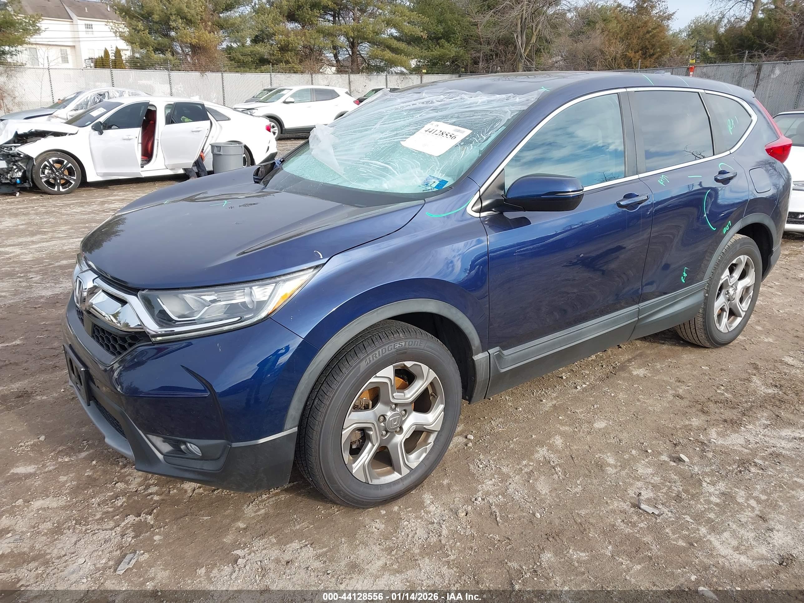 HONDA CR-V image 2