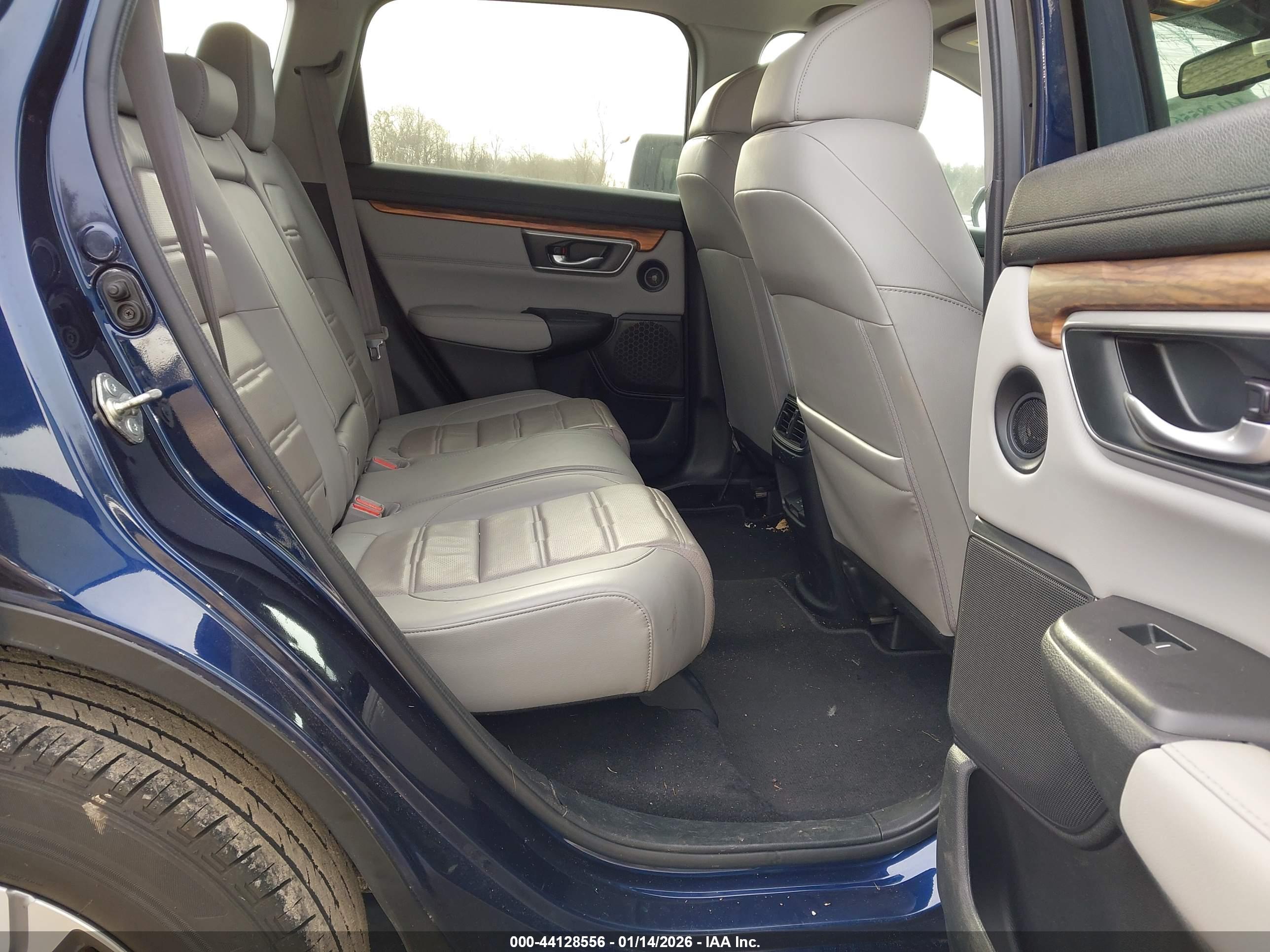 HONDA CR-V image 8