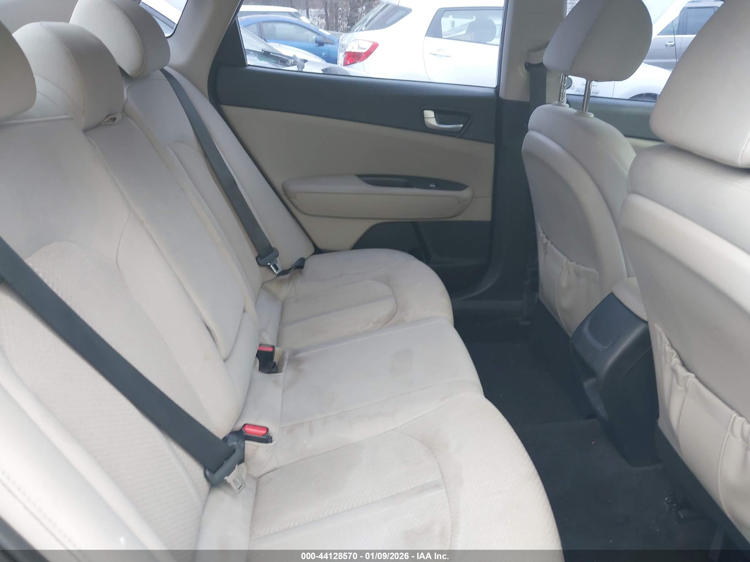 KIA OPTIMA image 8