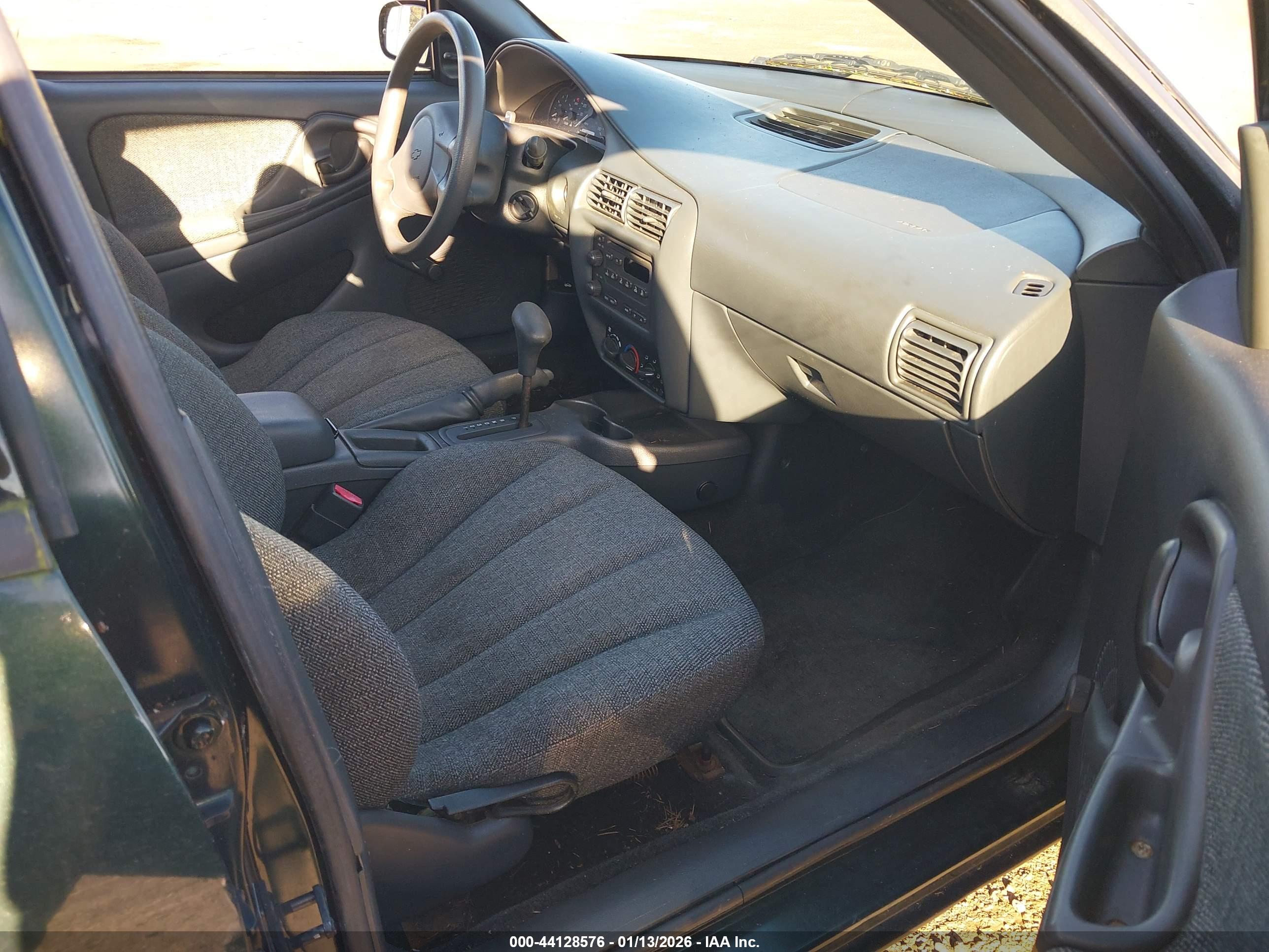 CHEVROLET CAVALIER image 5