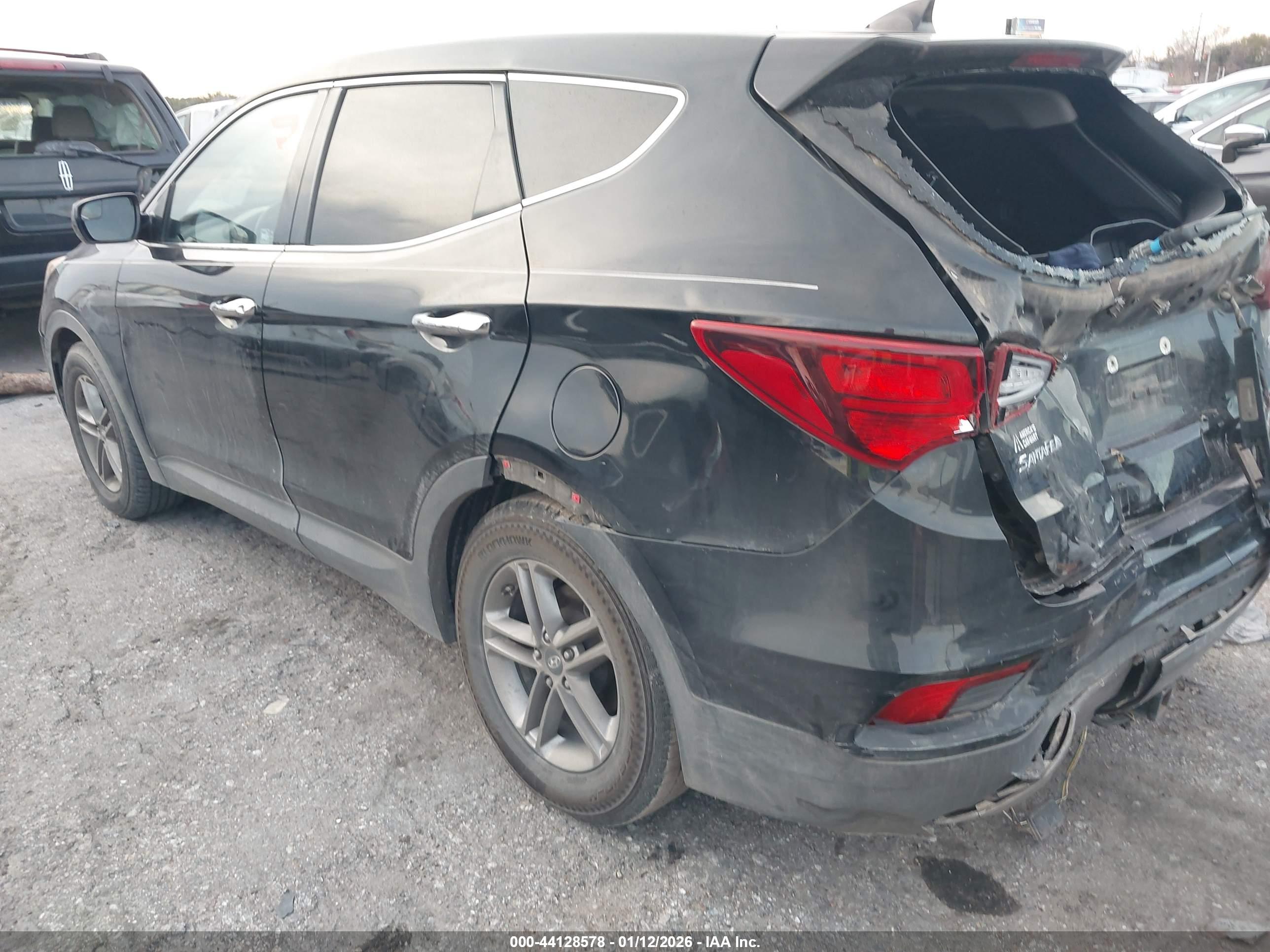 HYUNDAI SANTA image 3