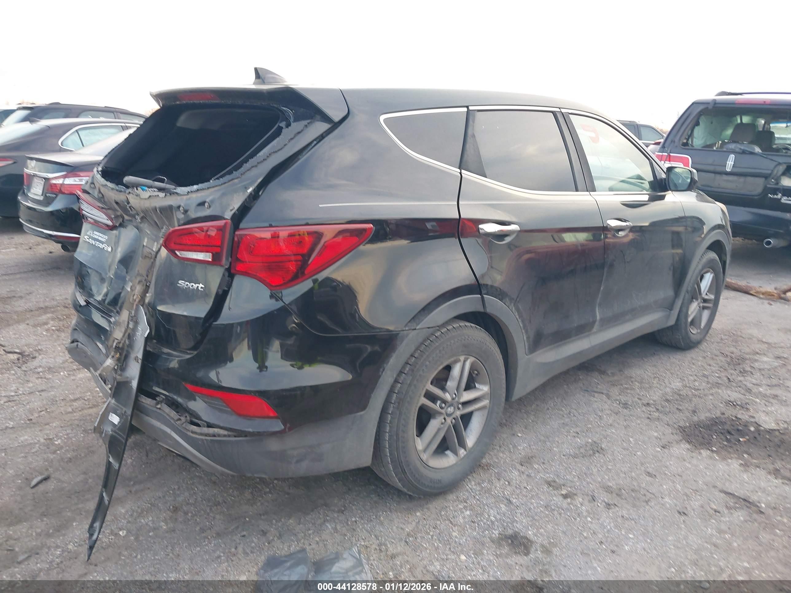 HYUNDAI SANTA image 4