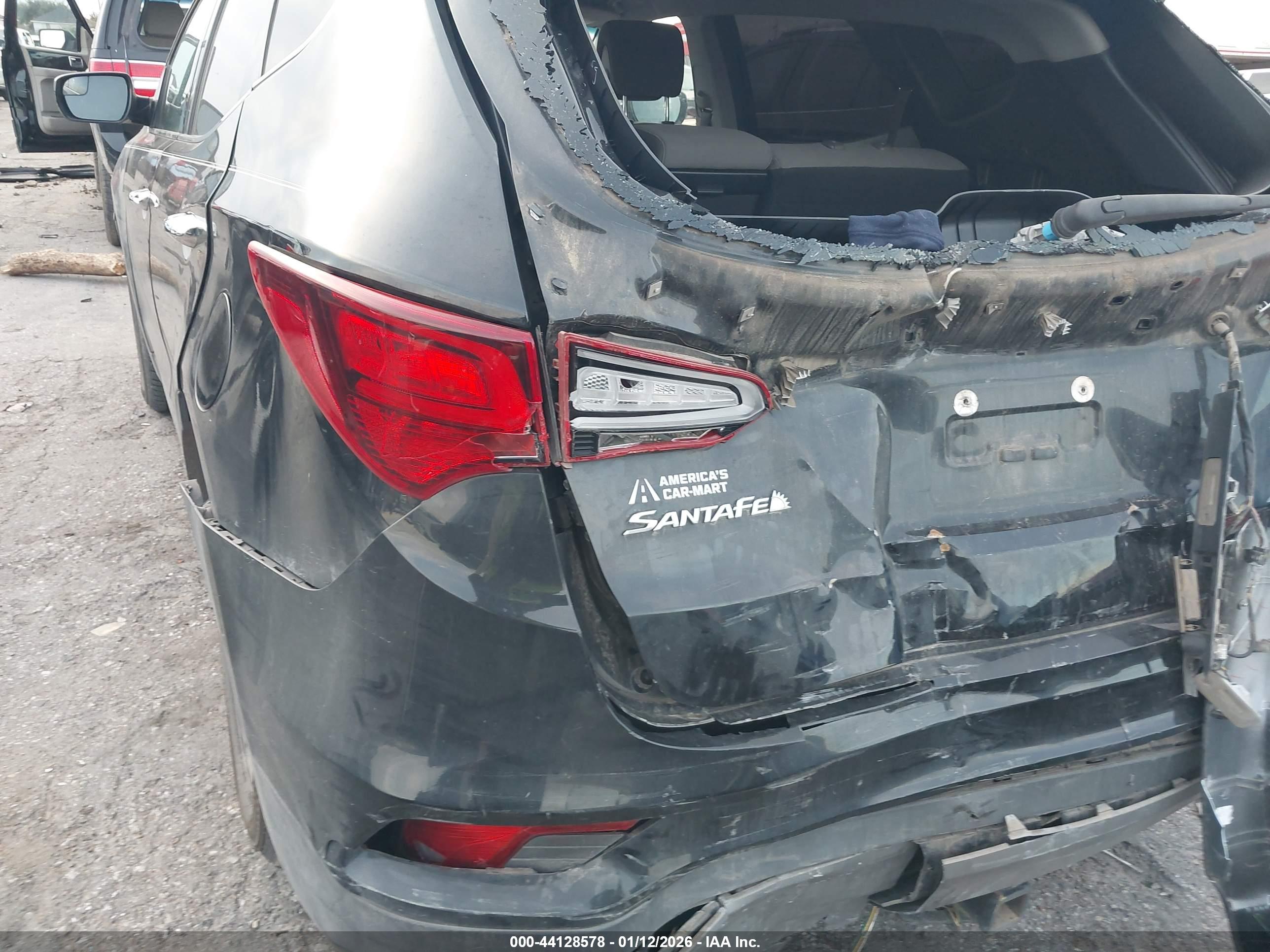 HYUNDAI SANTA image 6