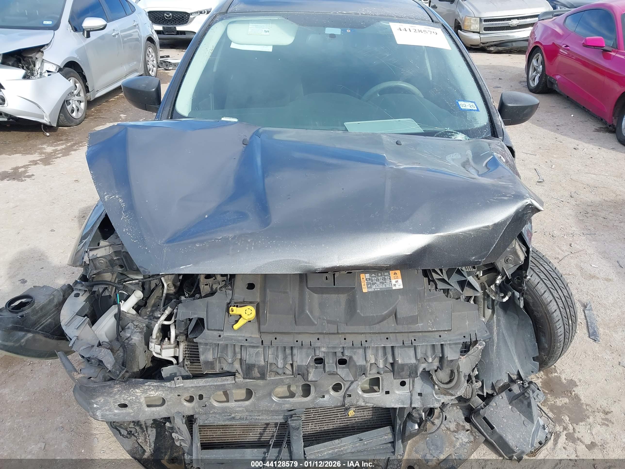FORD FOCUS image 6