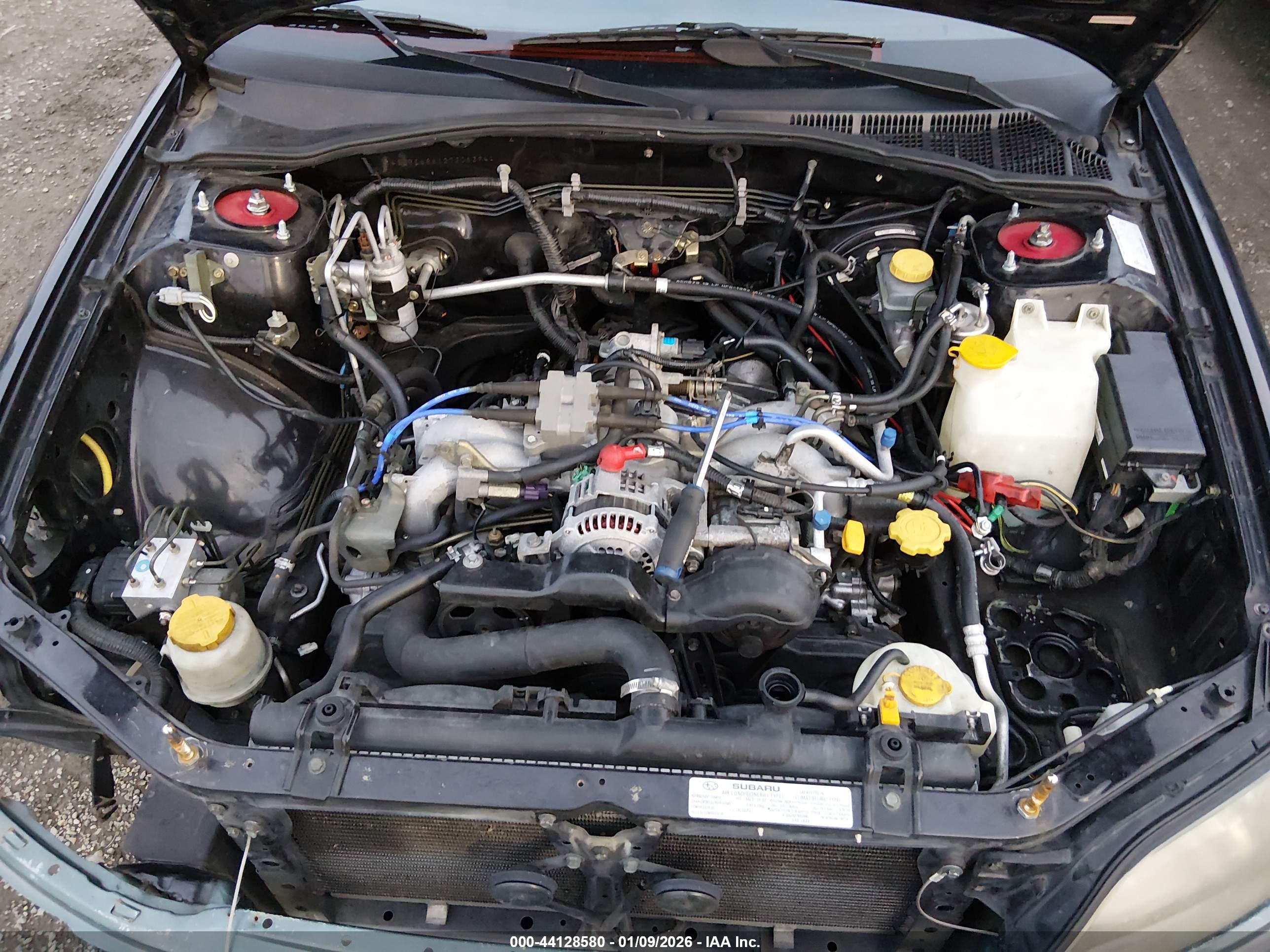 SUBARU OUTBACK image 10