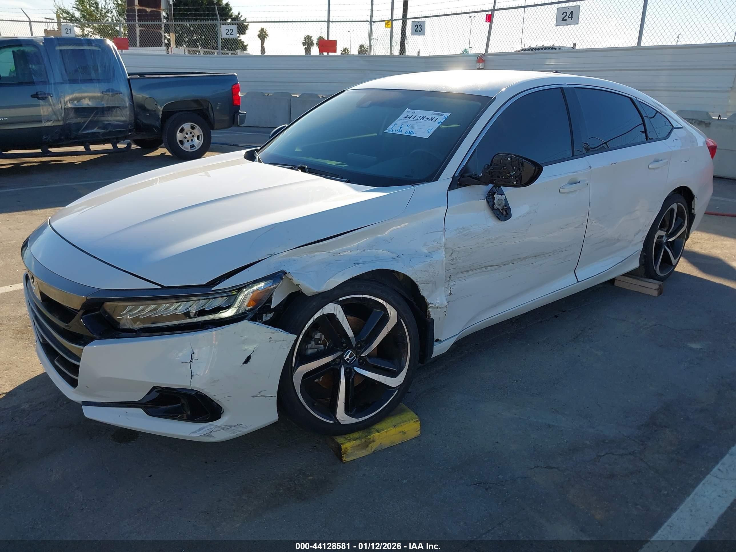 HONDA ACCORD image 2