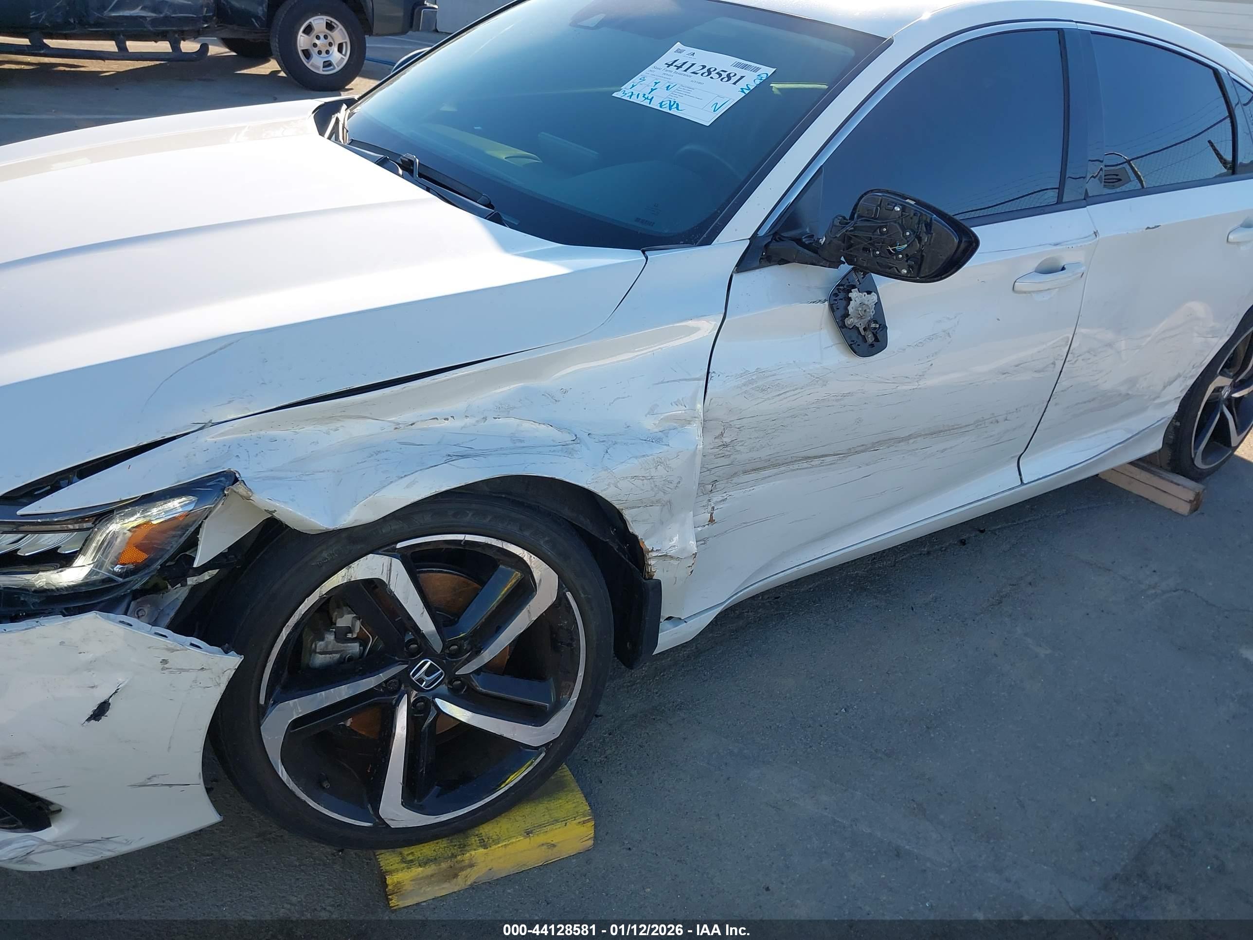 HONDA ACCORD image 6