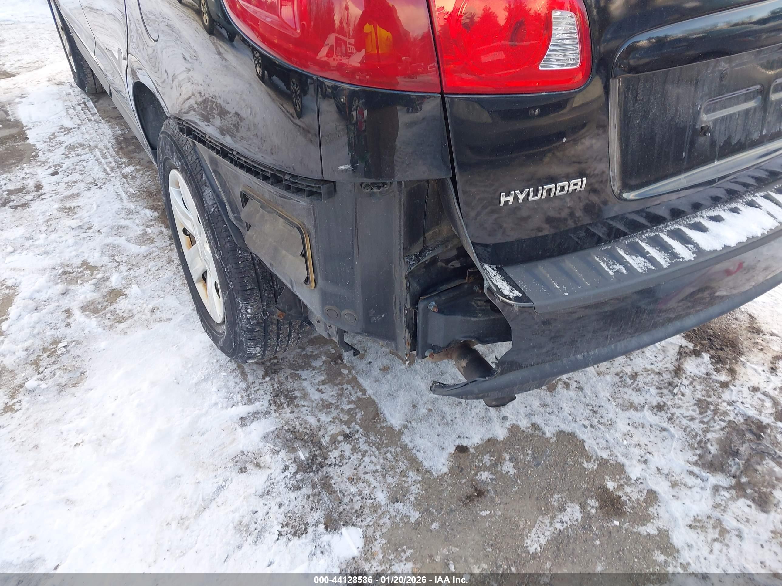 HYUNDAI SANTA image 6