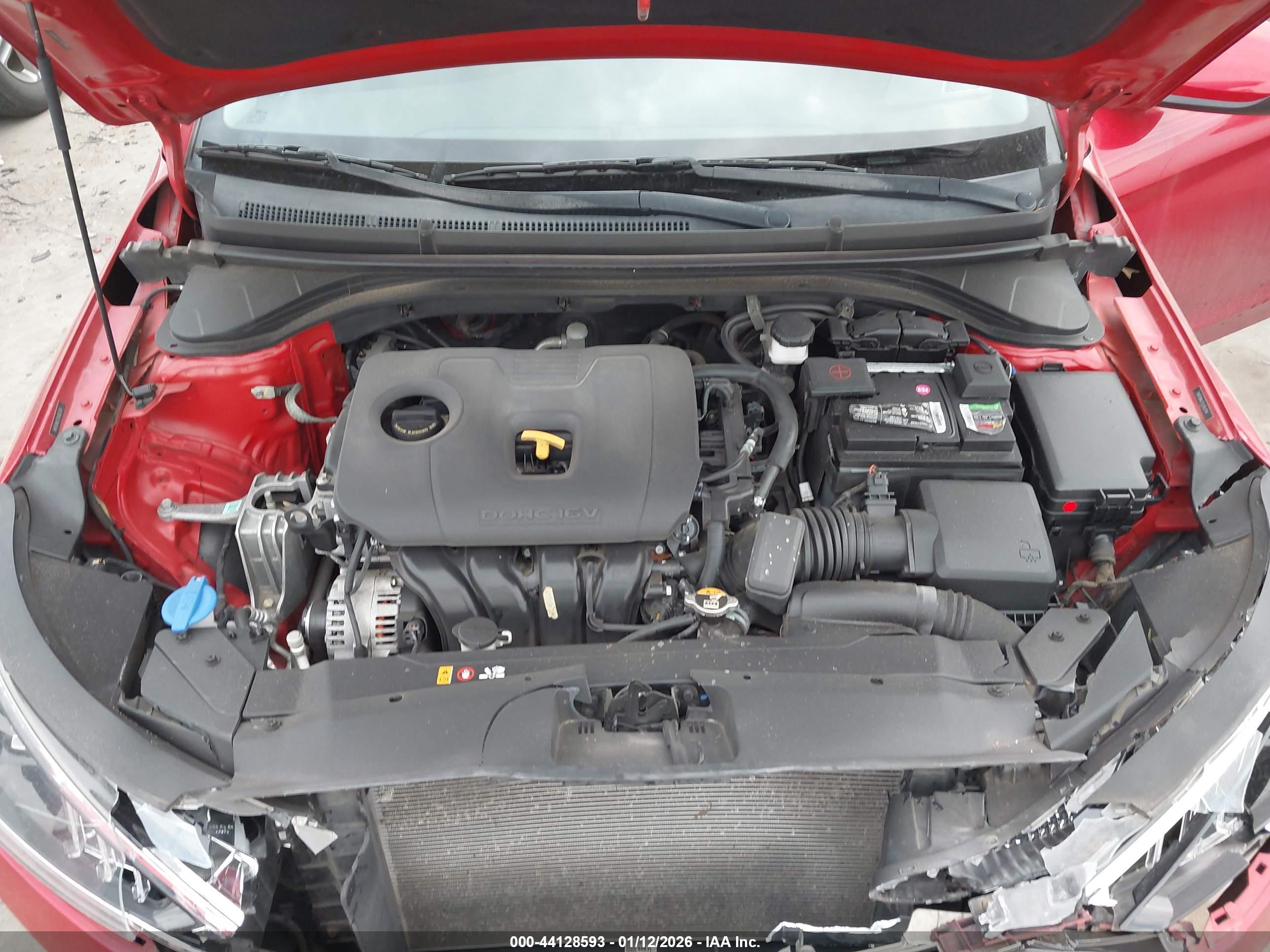 HYUNDAI ELANTRA image 10