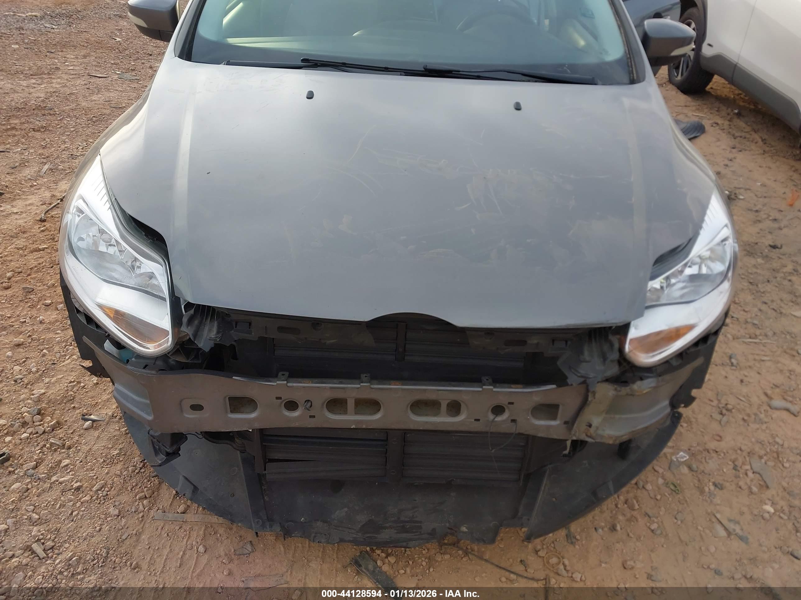 FORD FOCUS image 6