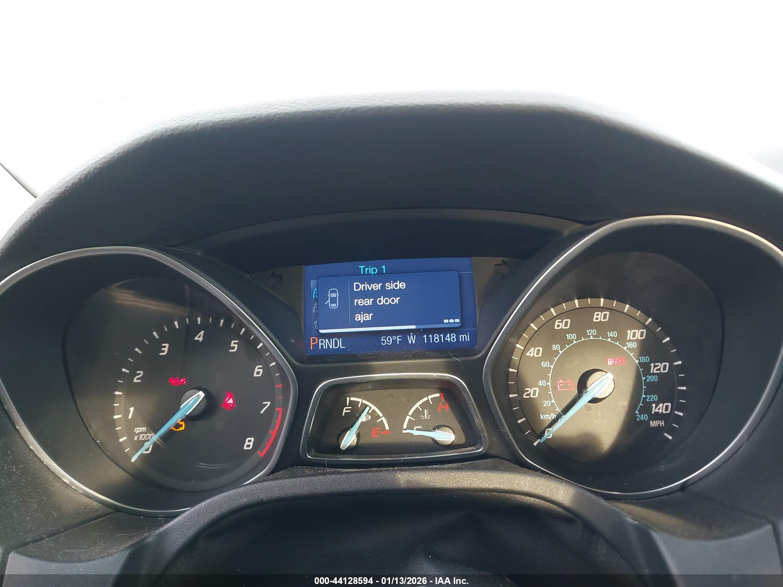 FORD FOCUS image 7