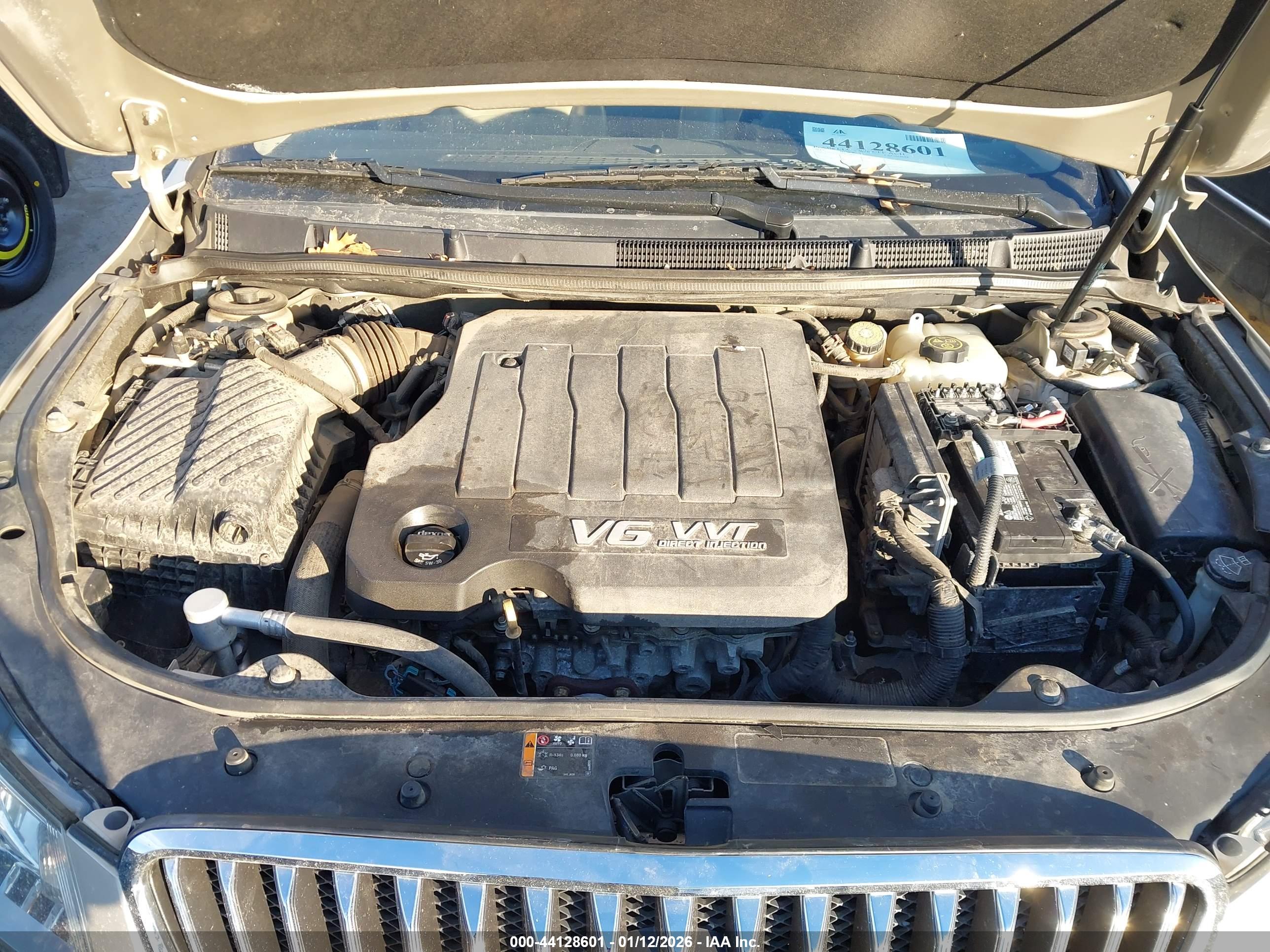 BUICK LACROSSE image 10
