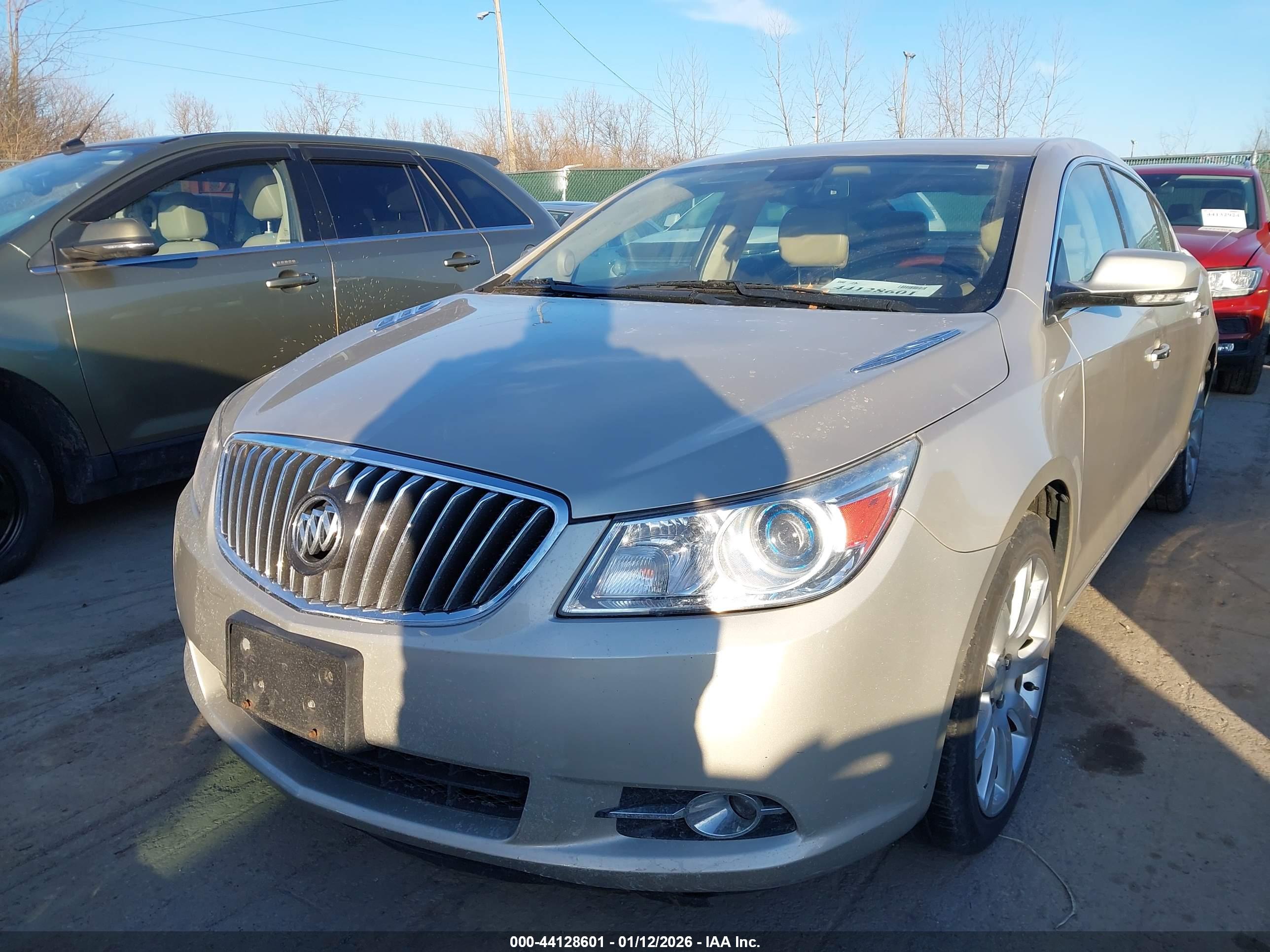 BUICK LACROSSE image 6