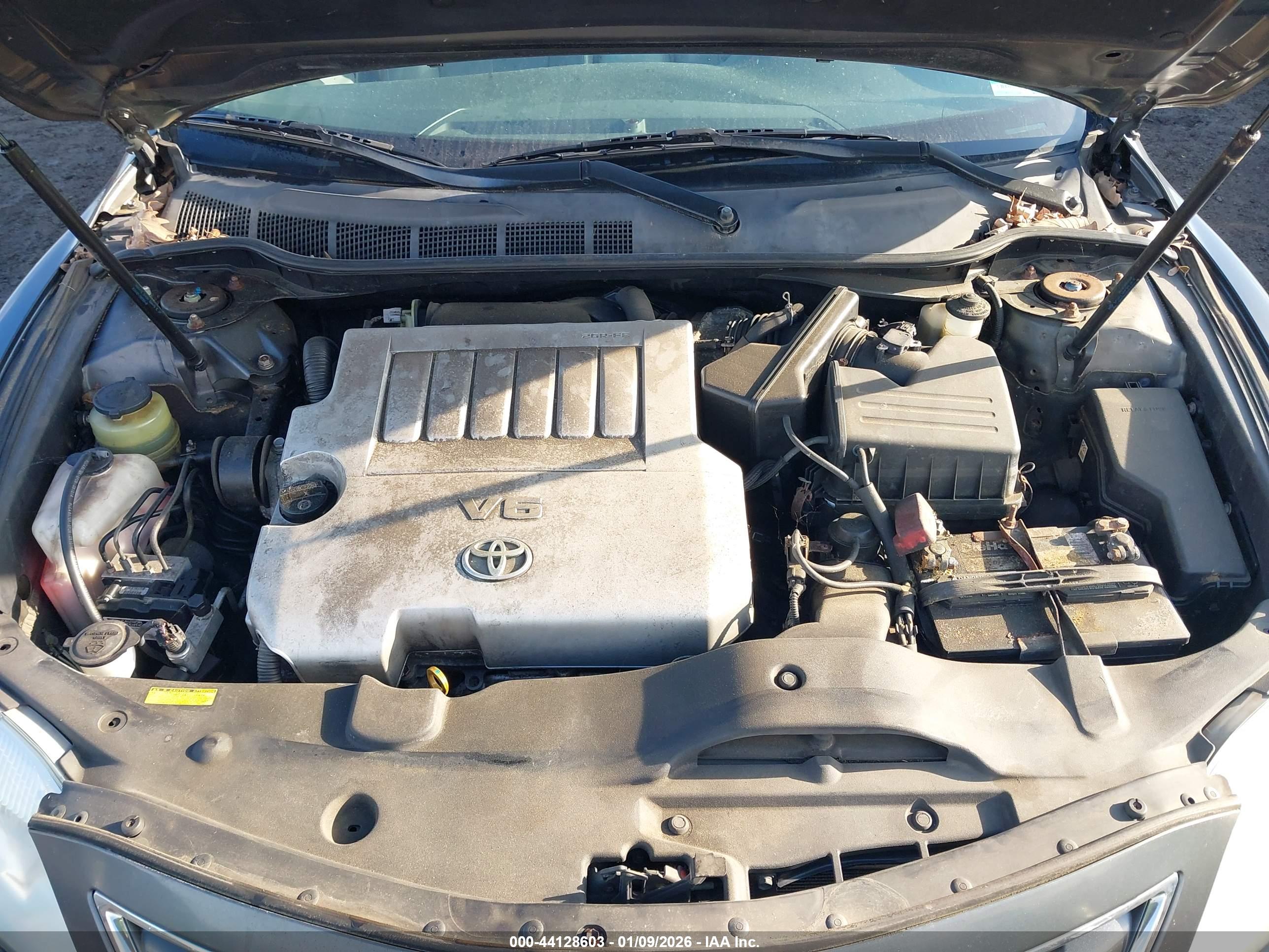 TOYOTA CAMRY image 10