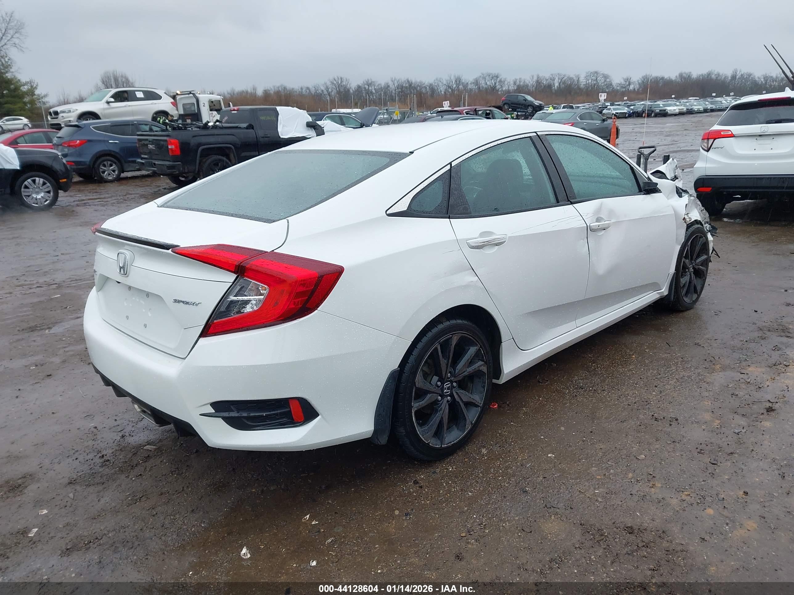 HONDA CIVIC image 4