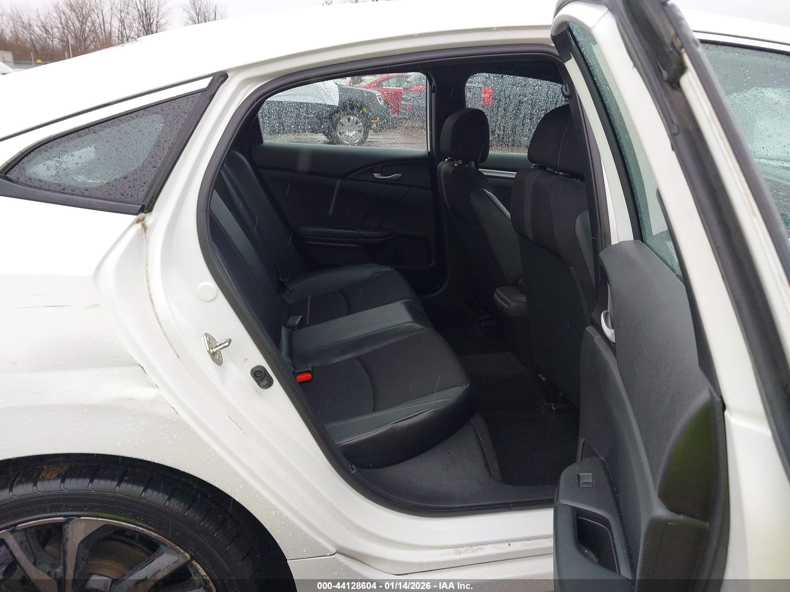 HONDA CIVIC image 8
