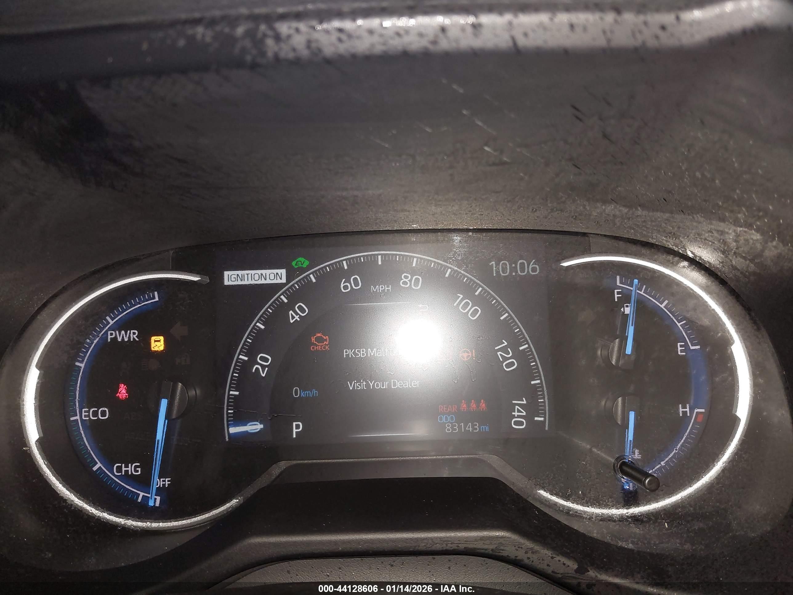 TOYOTA RAV4 image 7