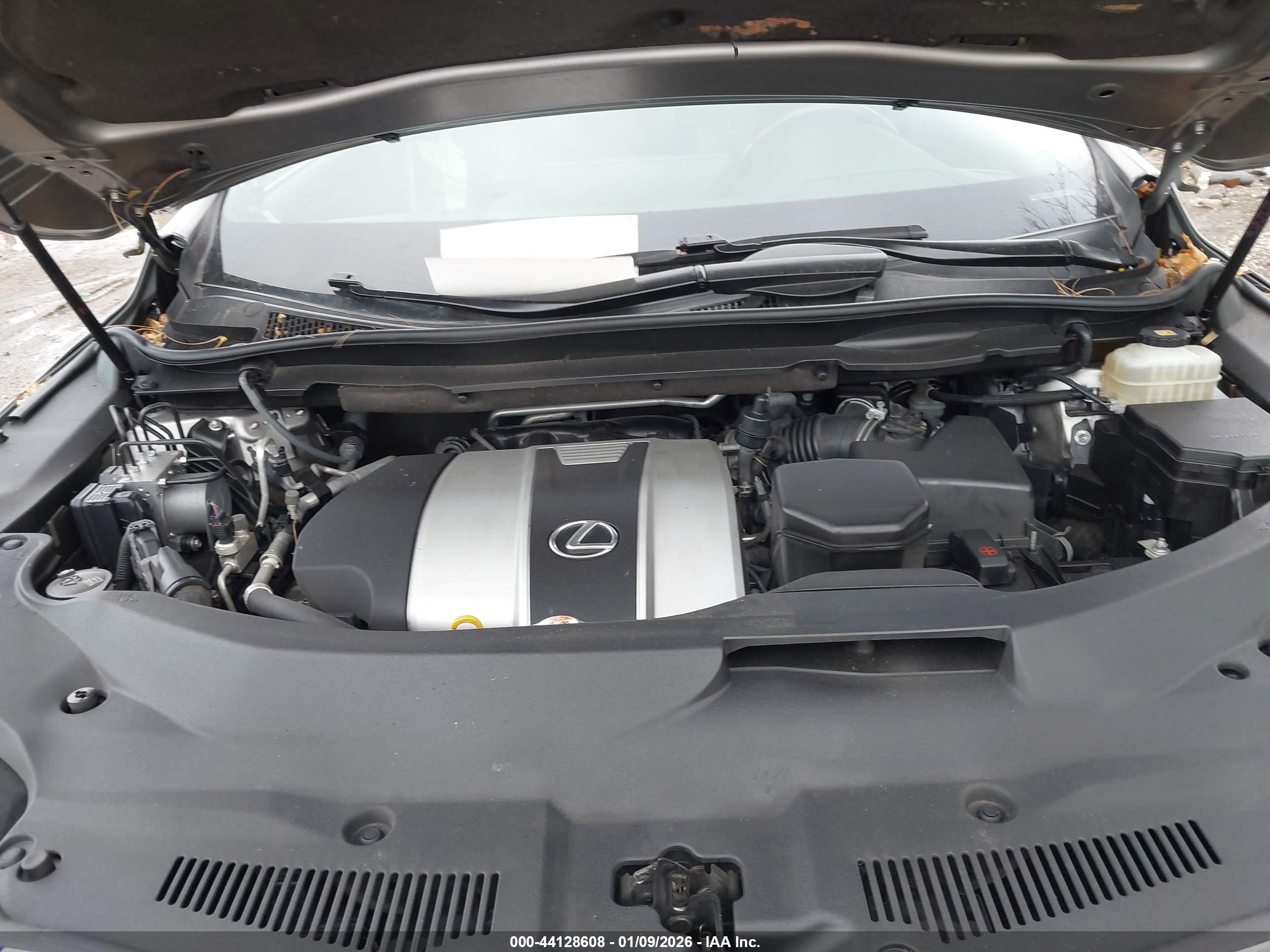 LEXUS RX image 10